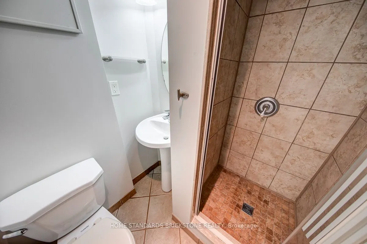1103 Springbrook Crescent