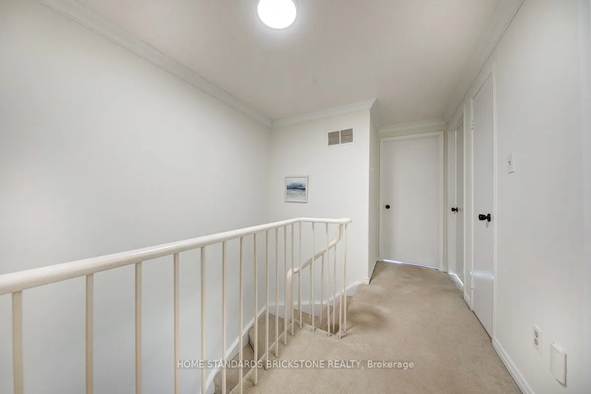 1103 Springbrook Crescent
