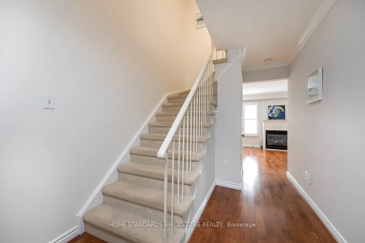 1103 Springbrook Crescent