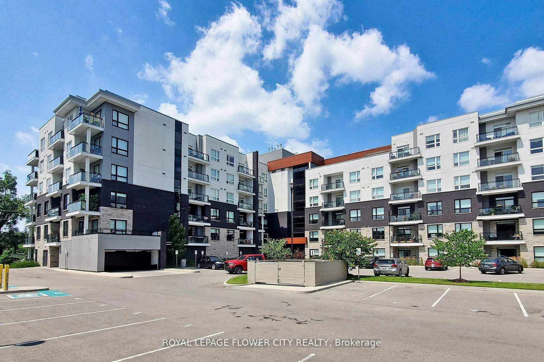 320 Plains Road E, #106