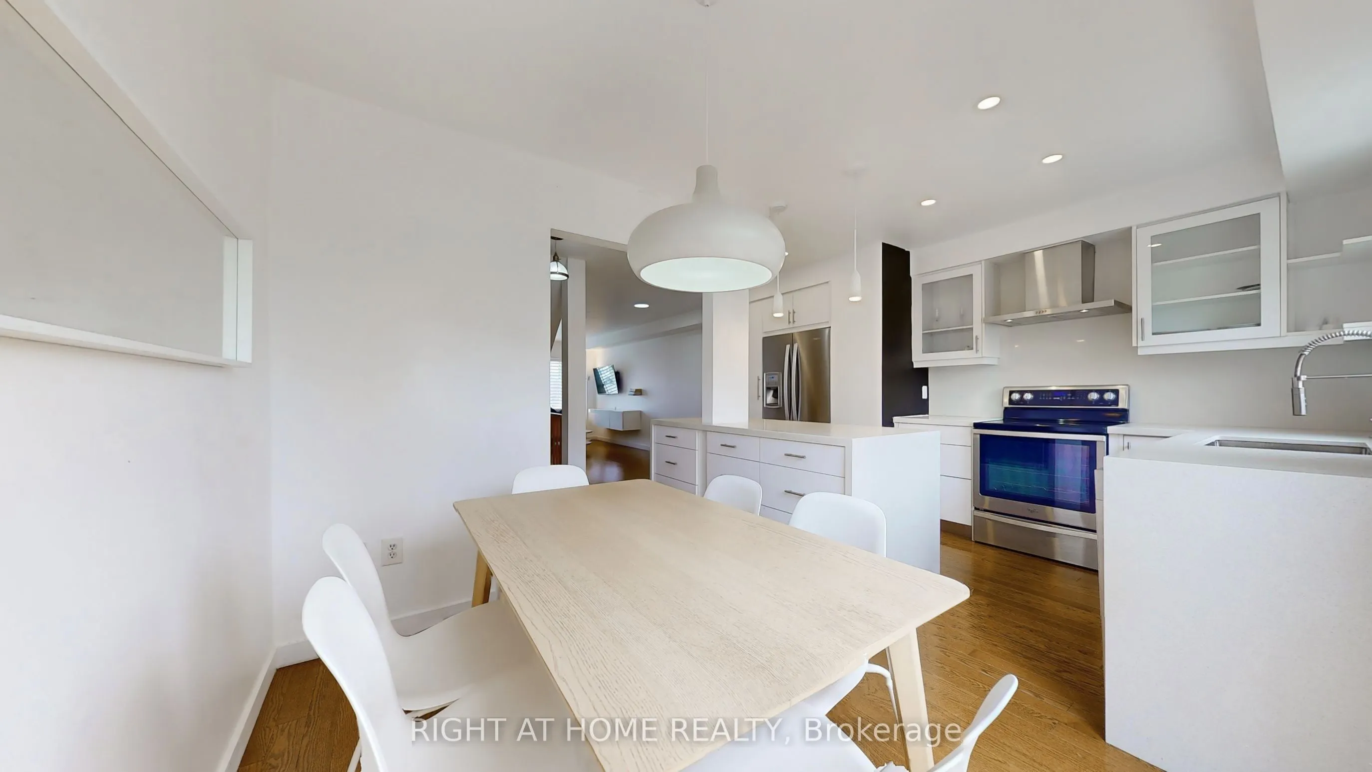 371 Fairgate Way