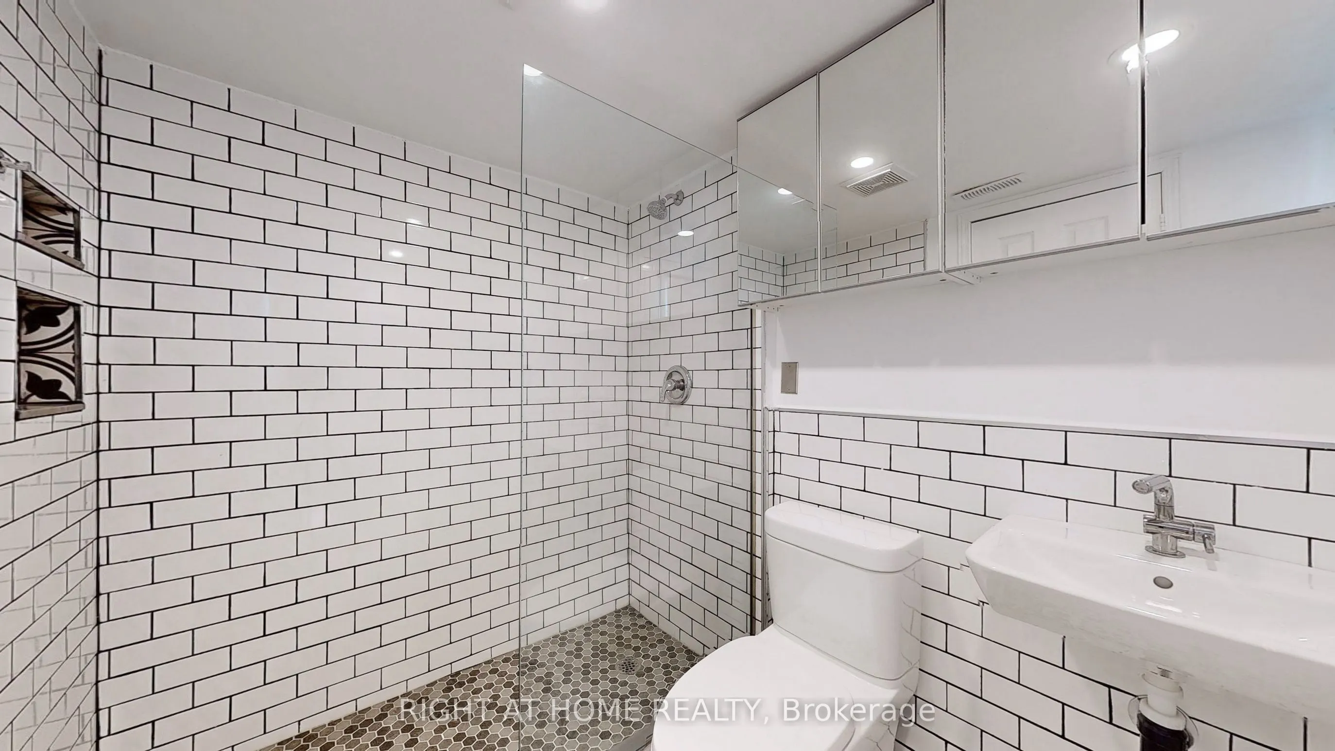 371 Fairgate Way