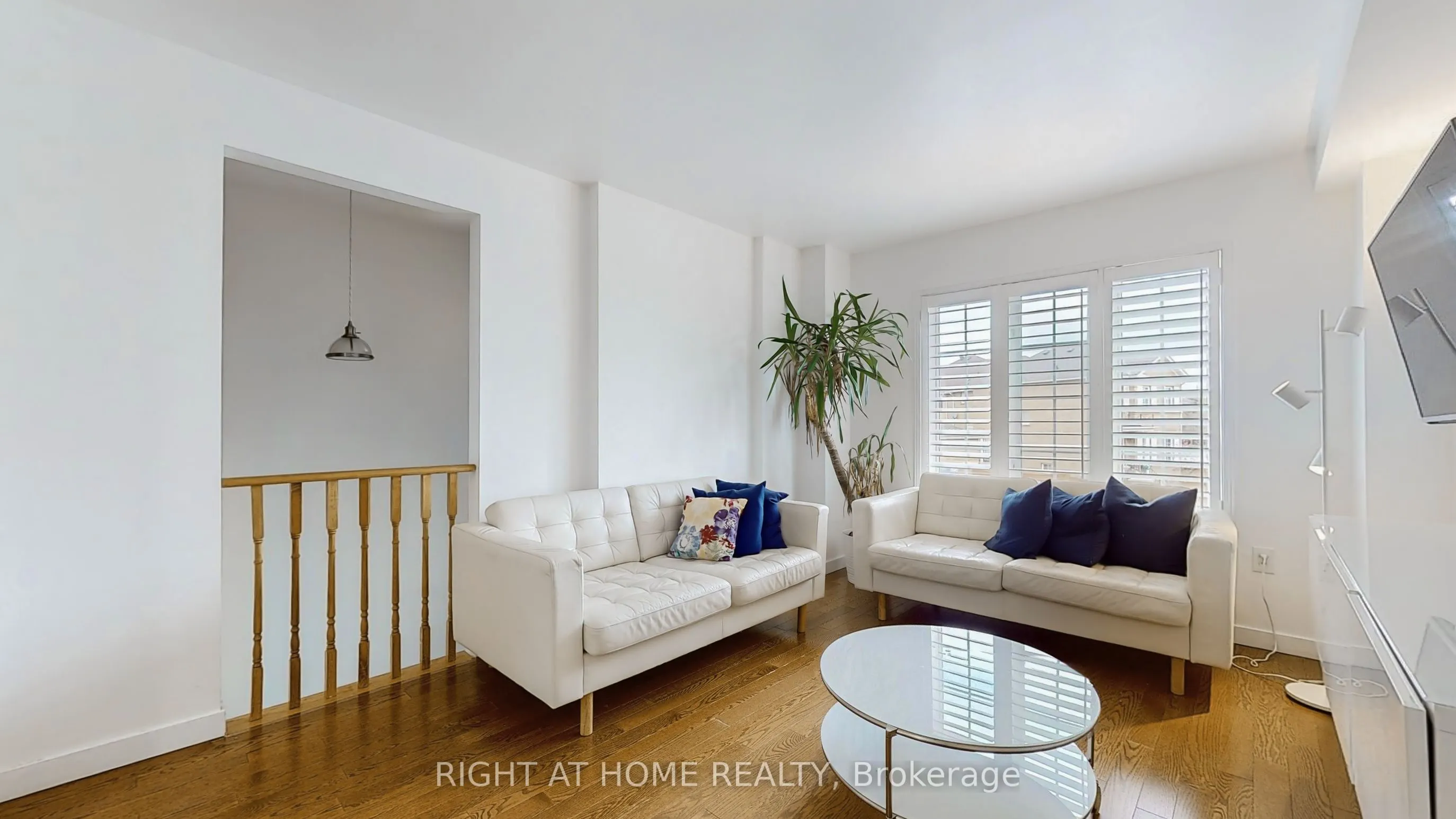 371 Fairgate Way