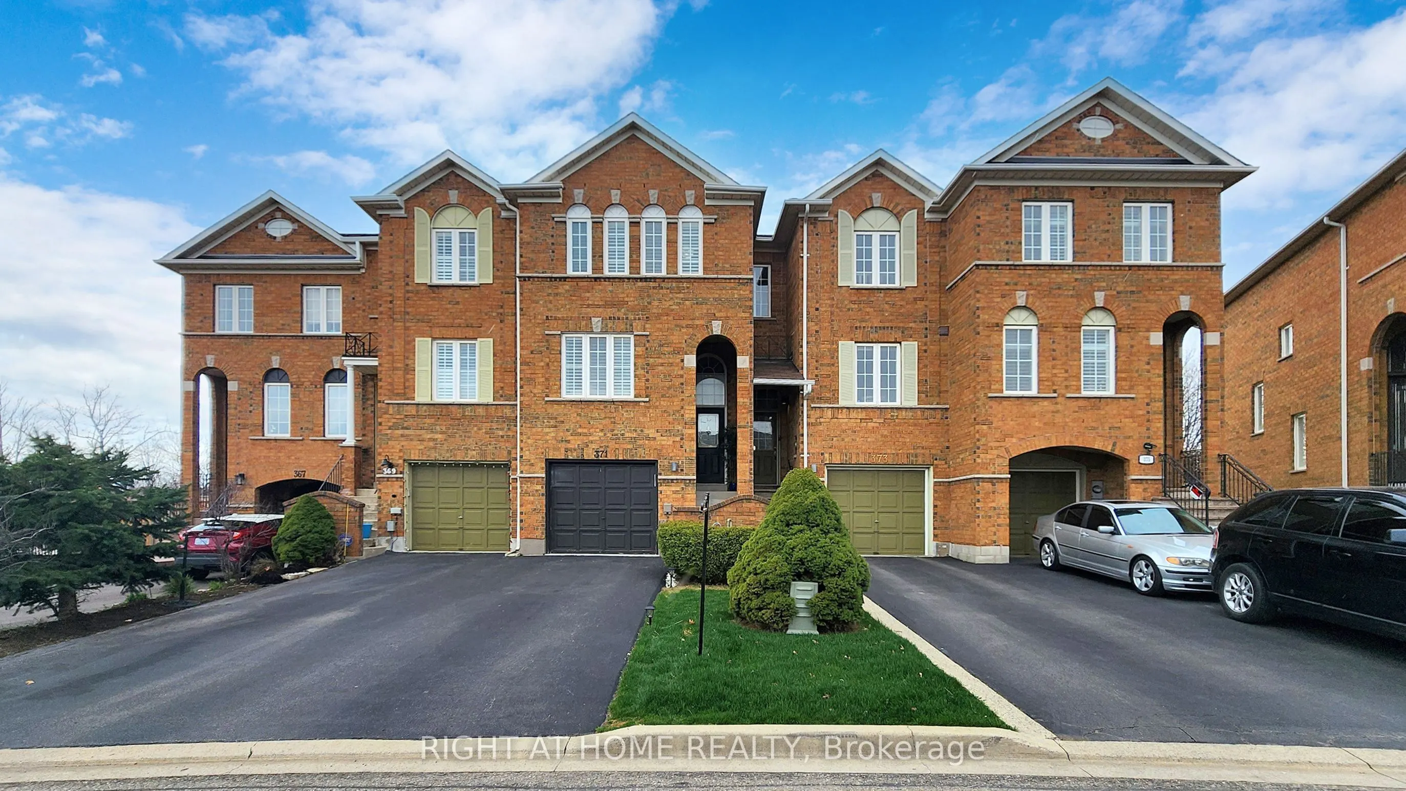 371 Fairgate Way