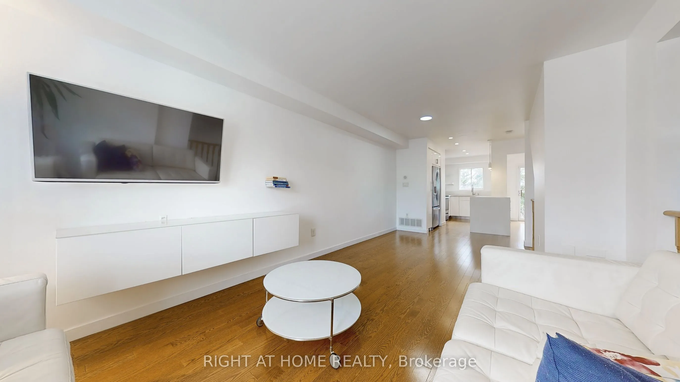 371 Fairgate Way