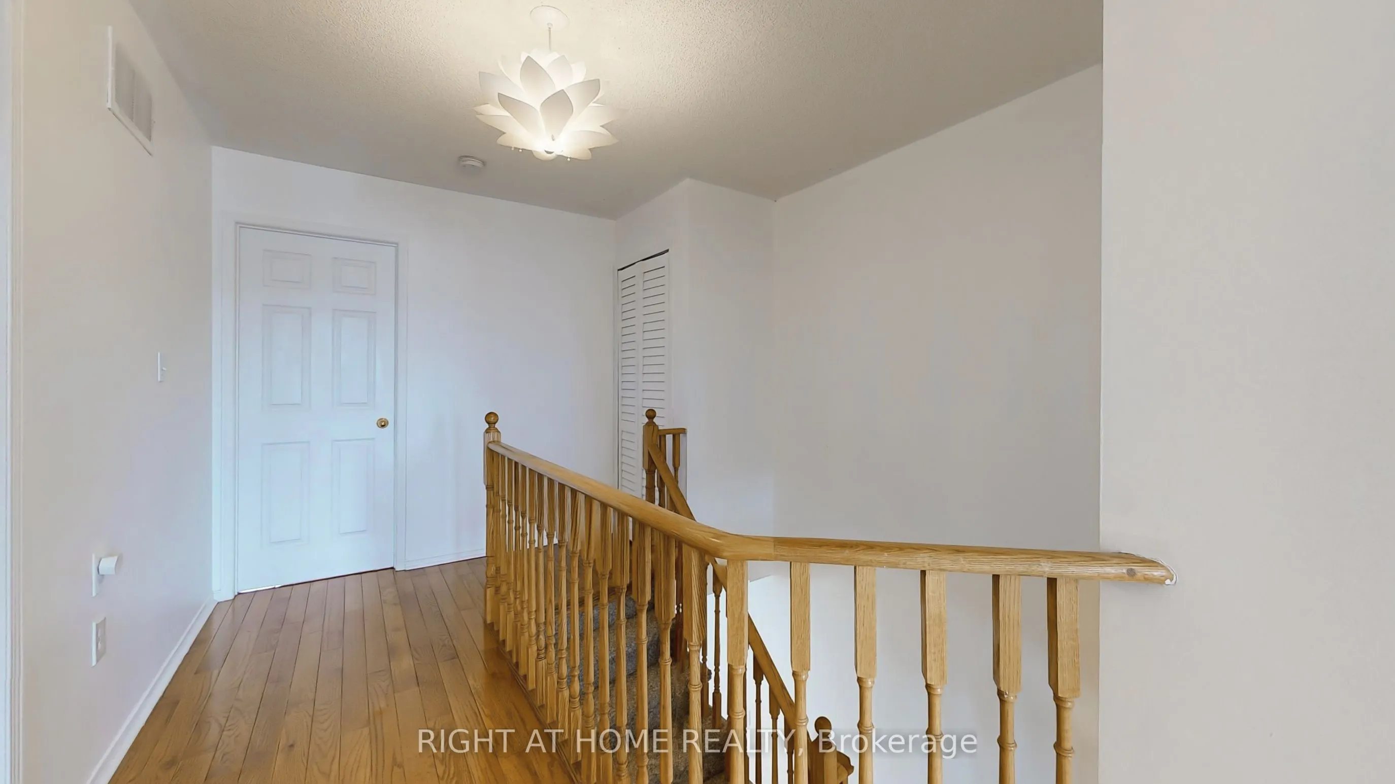 371 Fairgate Way