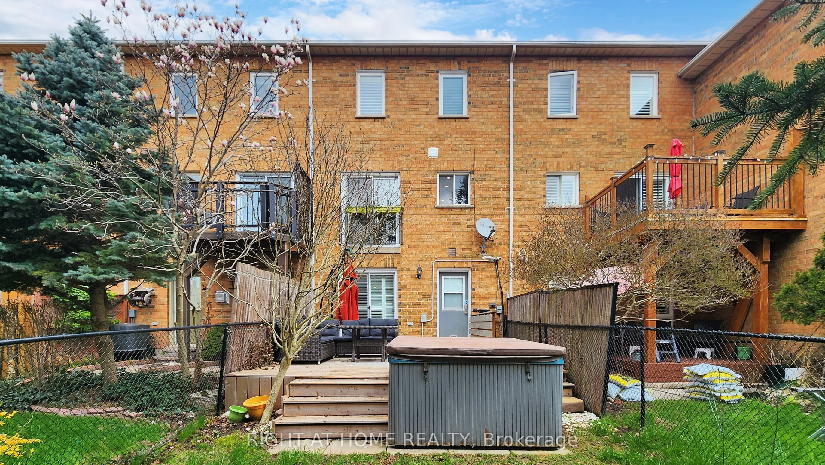 371 Fairgate Way