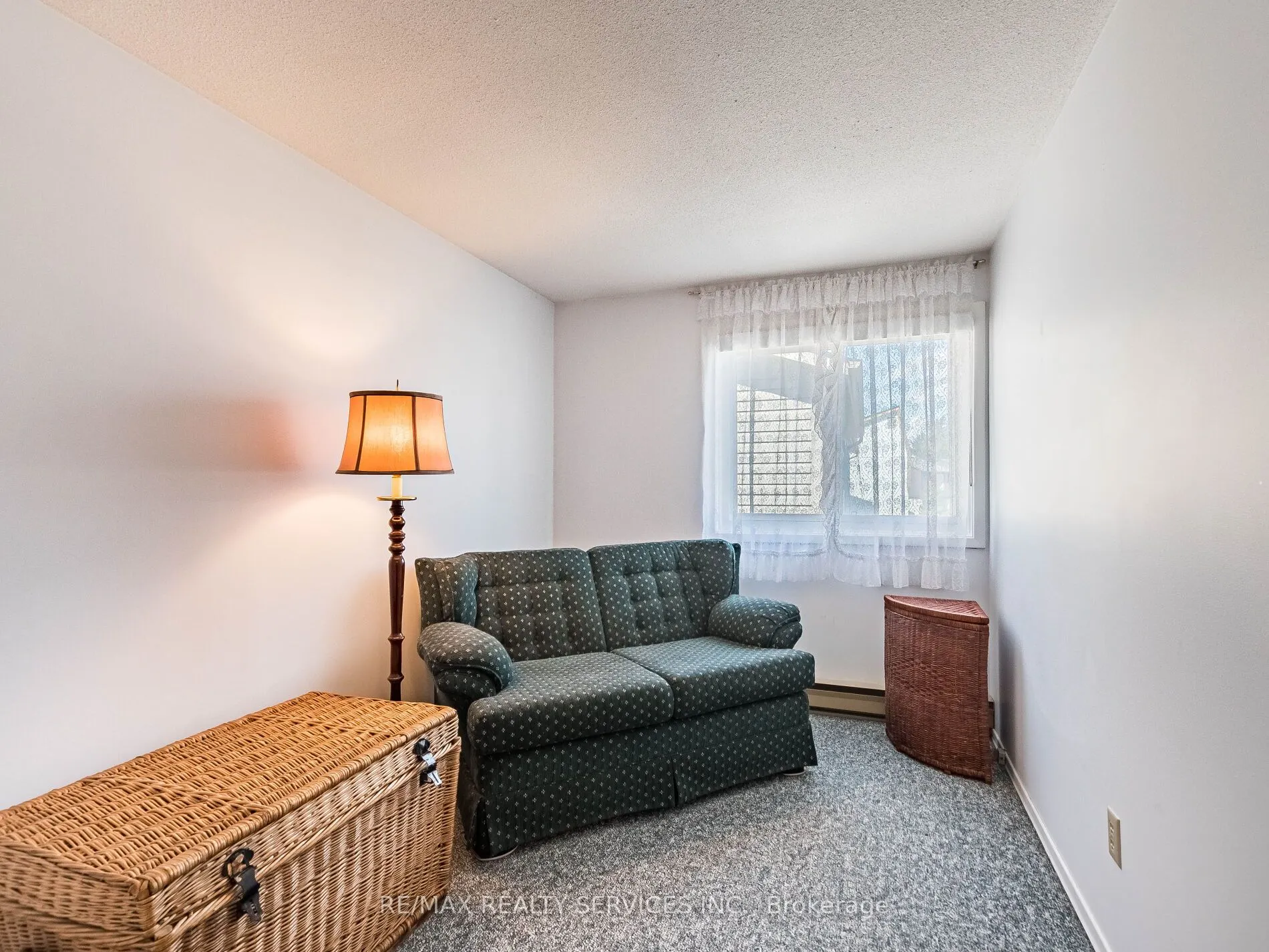 20 Jasmine Square
