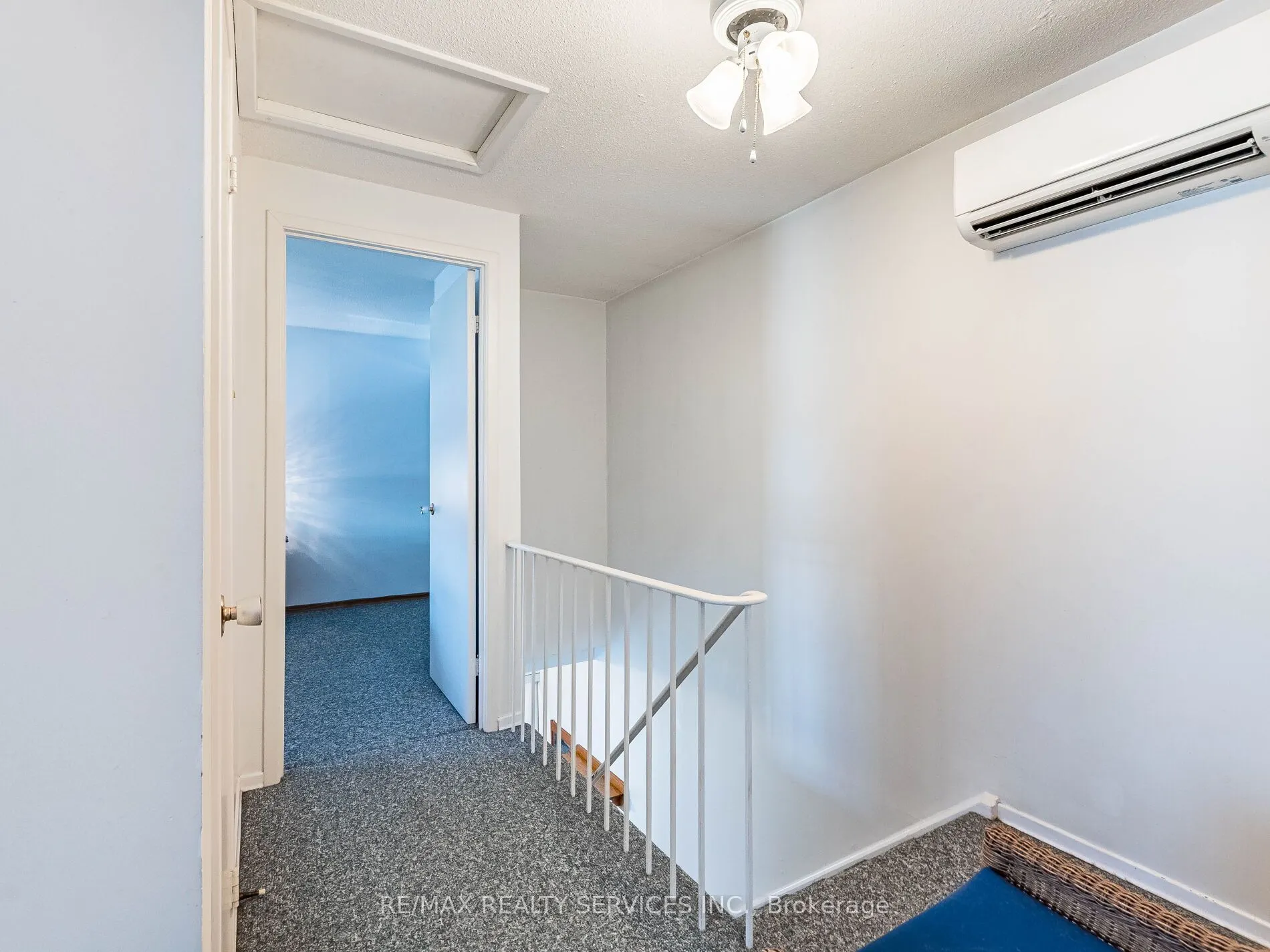 20 Jasmine Square
