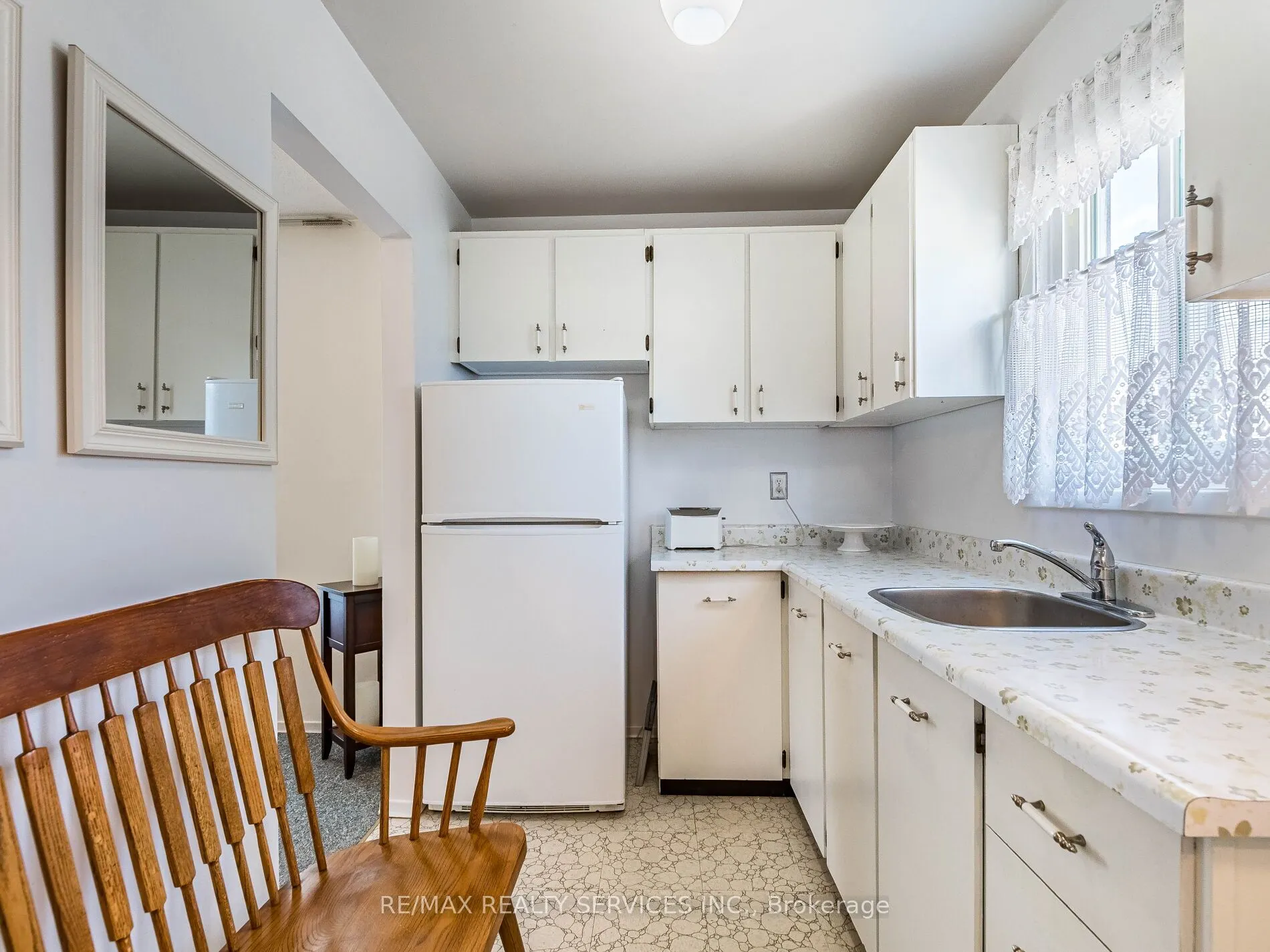20 Jasmine Square