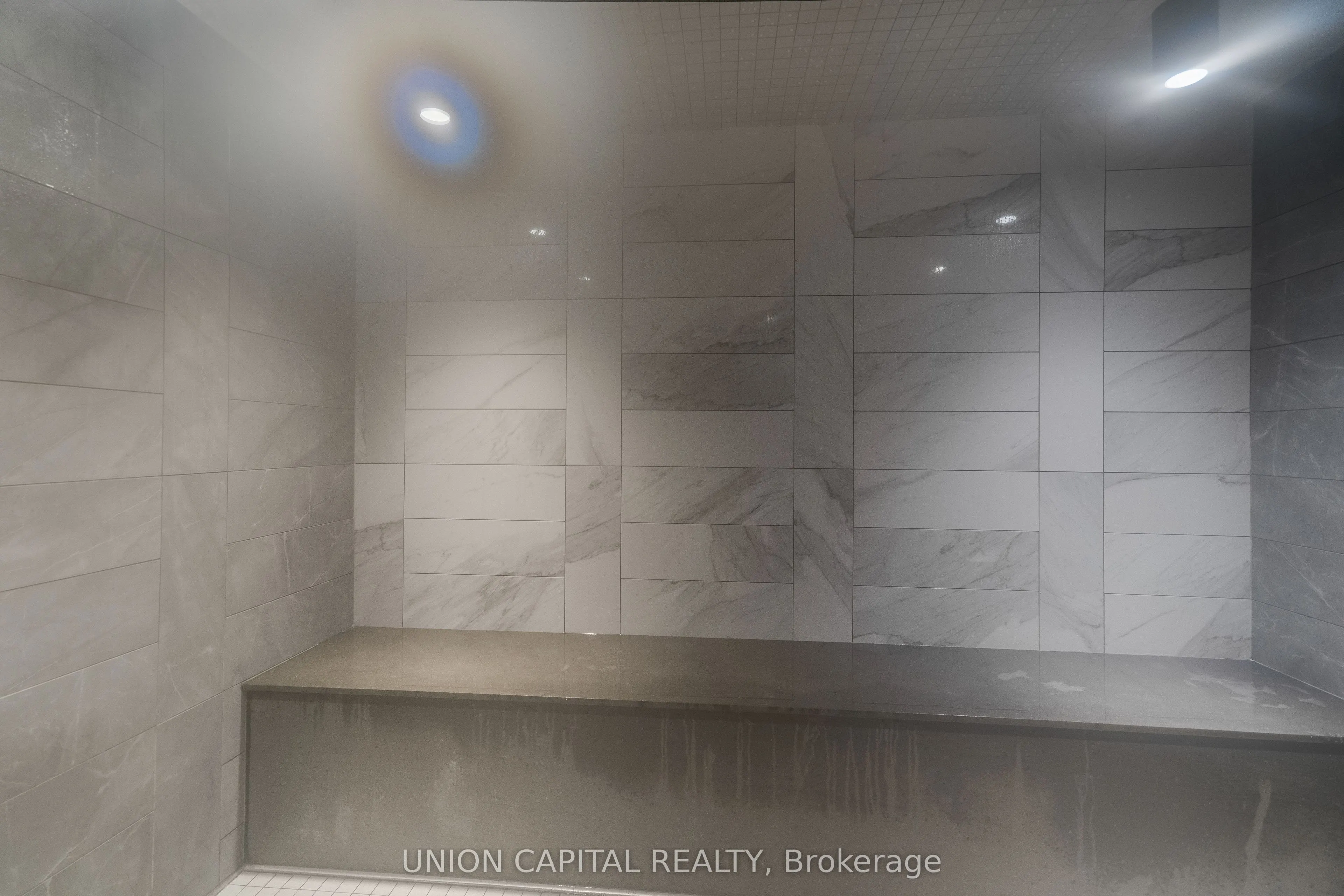 9 MABELLE Avenue, #2326