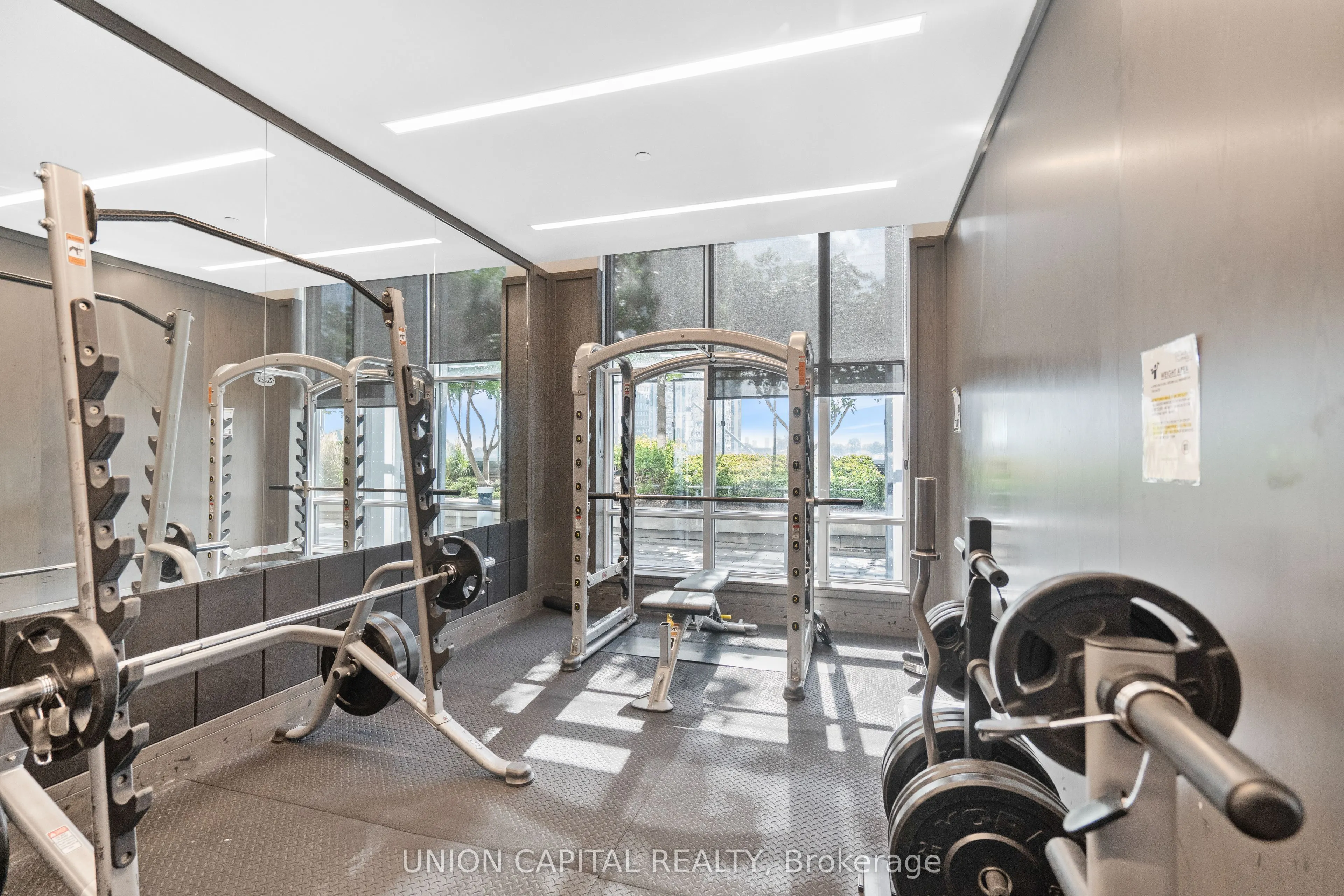 9 MABELLE Avenue, #2326