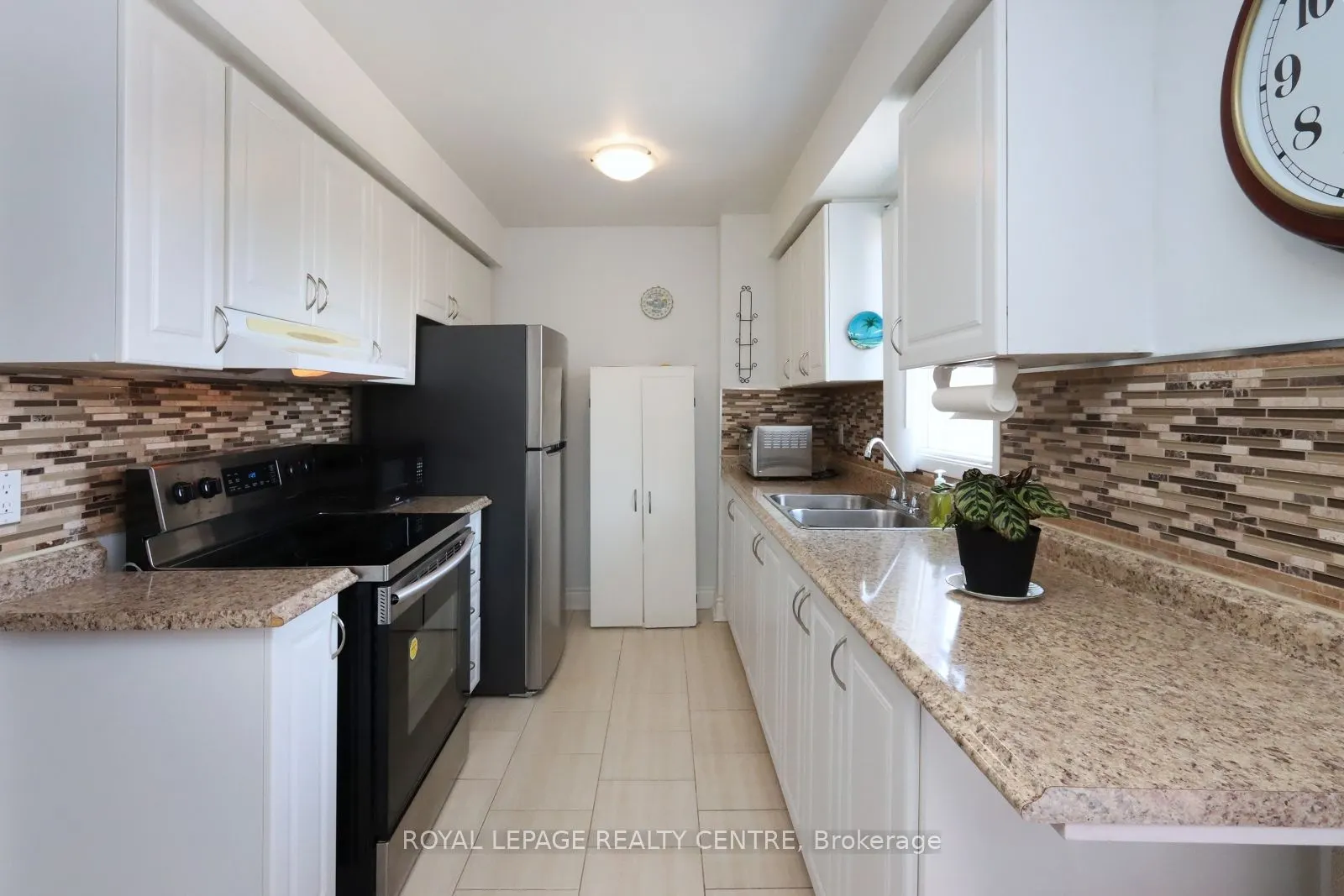 2866 Battleford Road, #Unit 11C