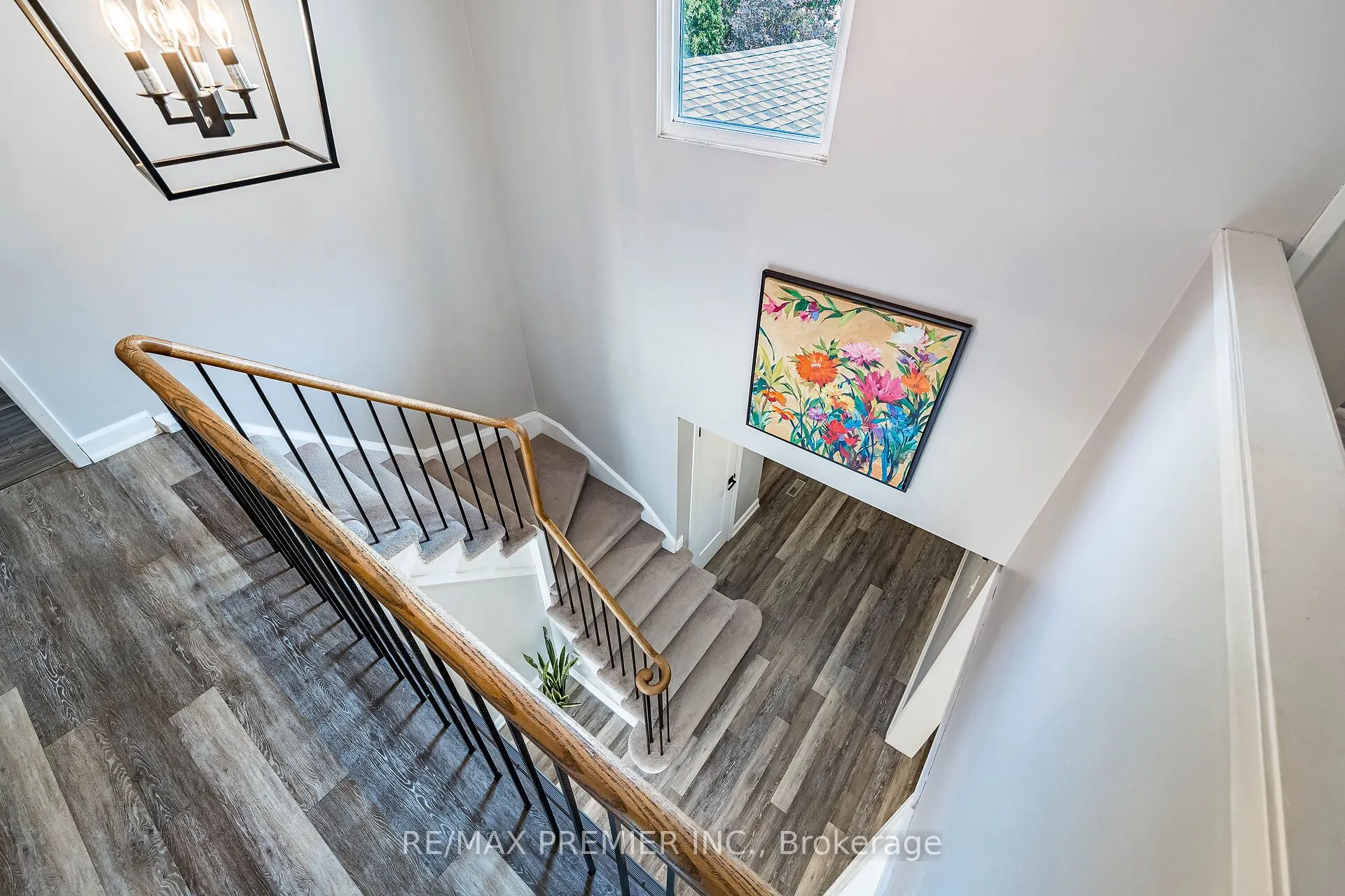 355 Hersey Crescent