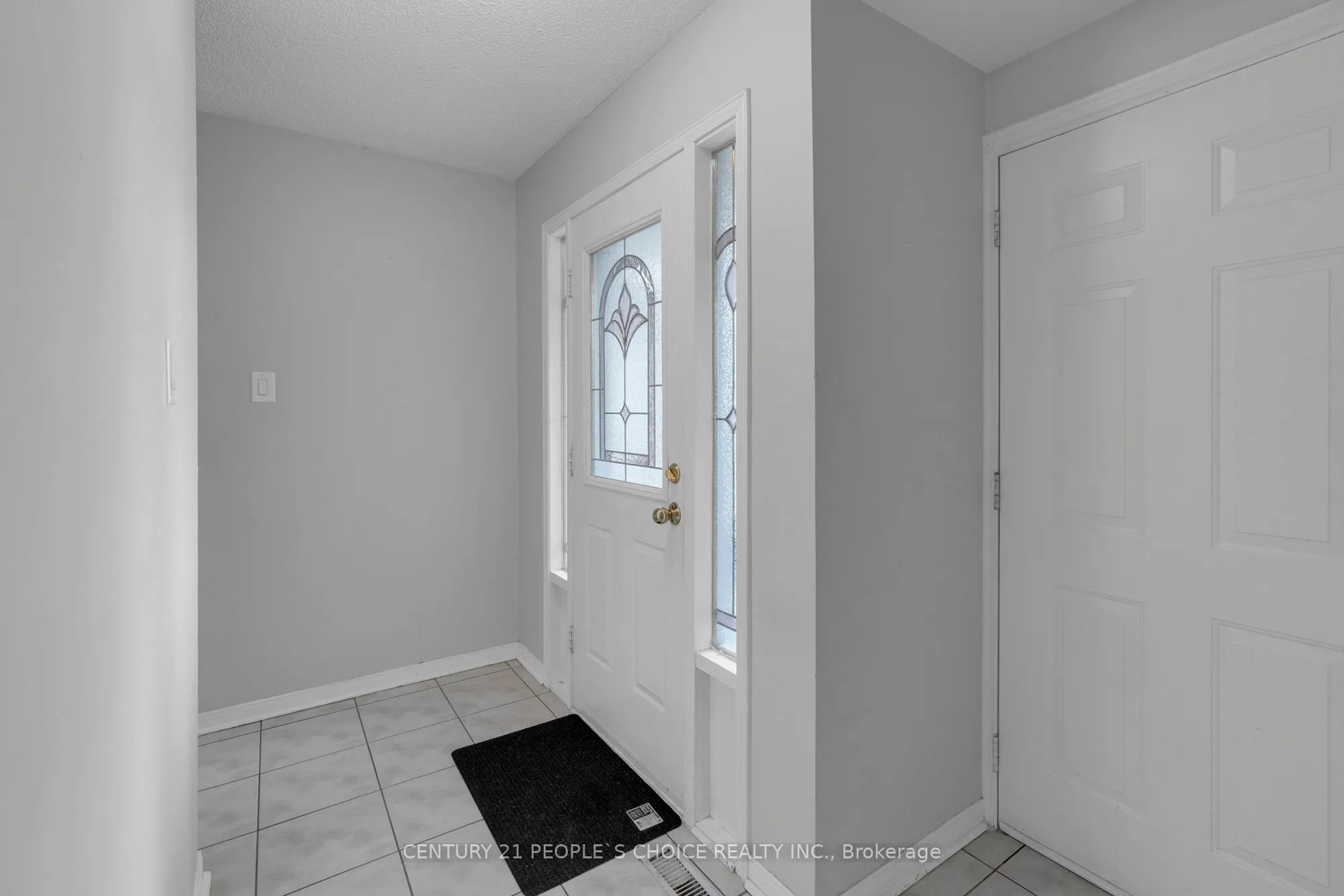 35 Ferri Crescent