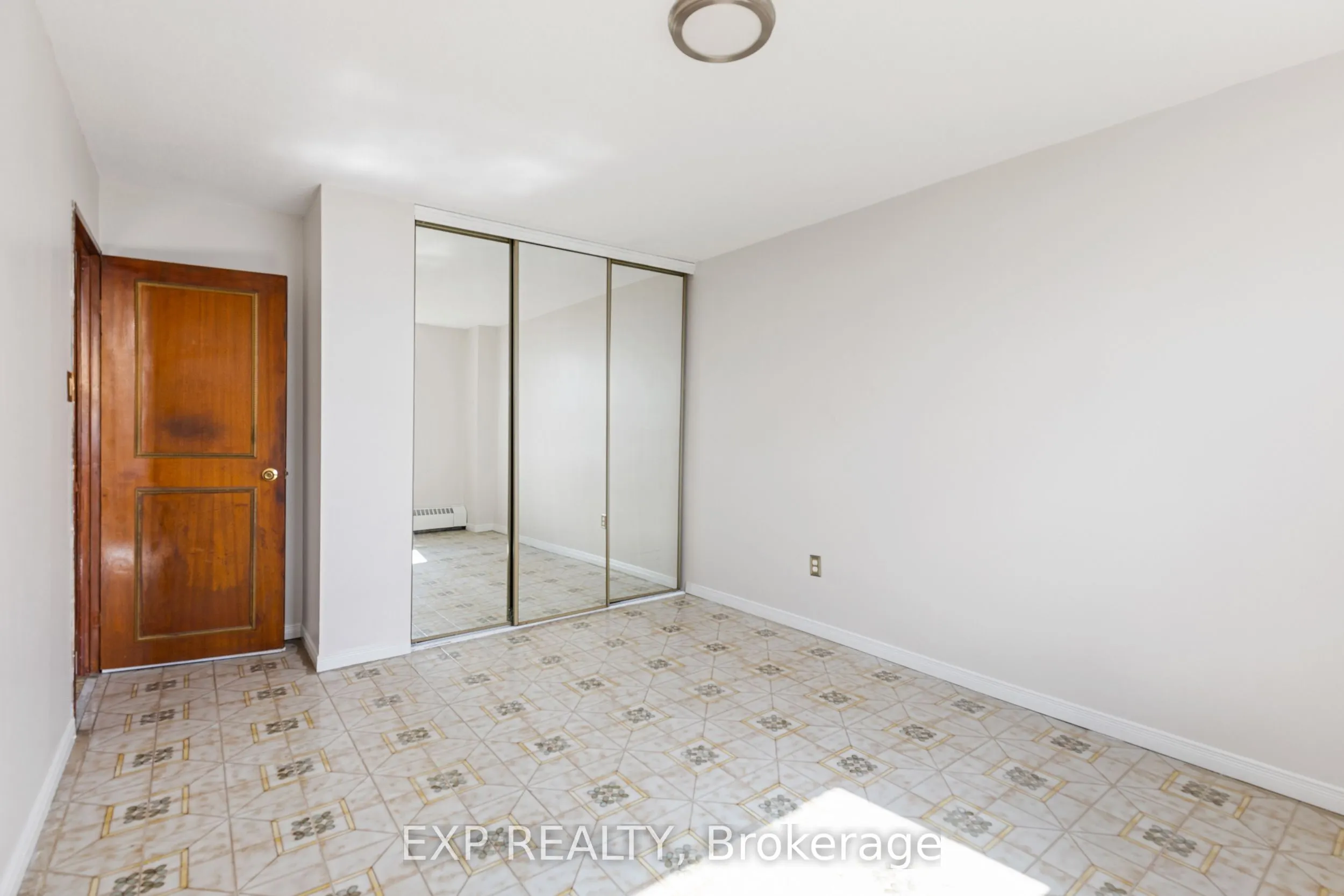 3390 Weston Road, #2006