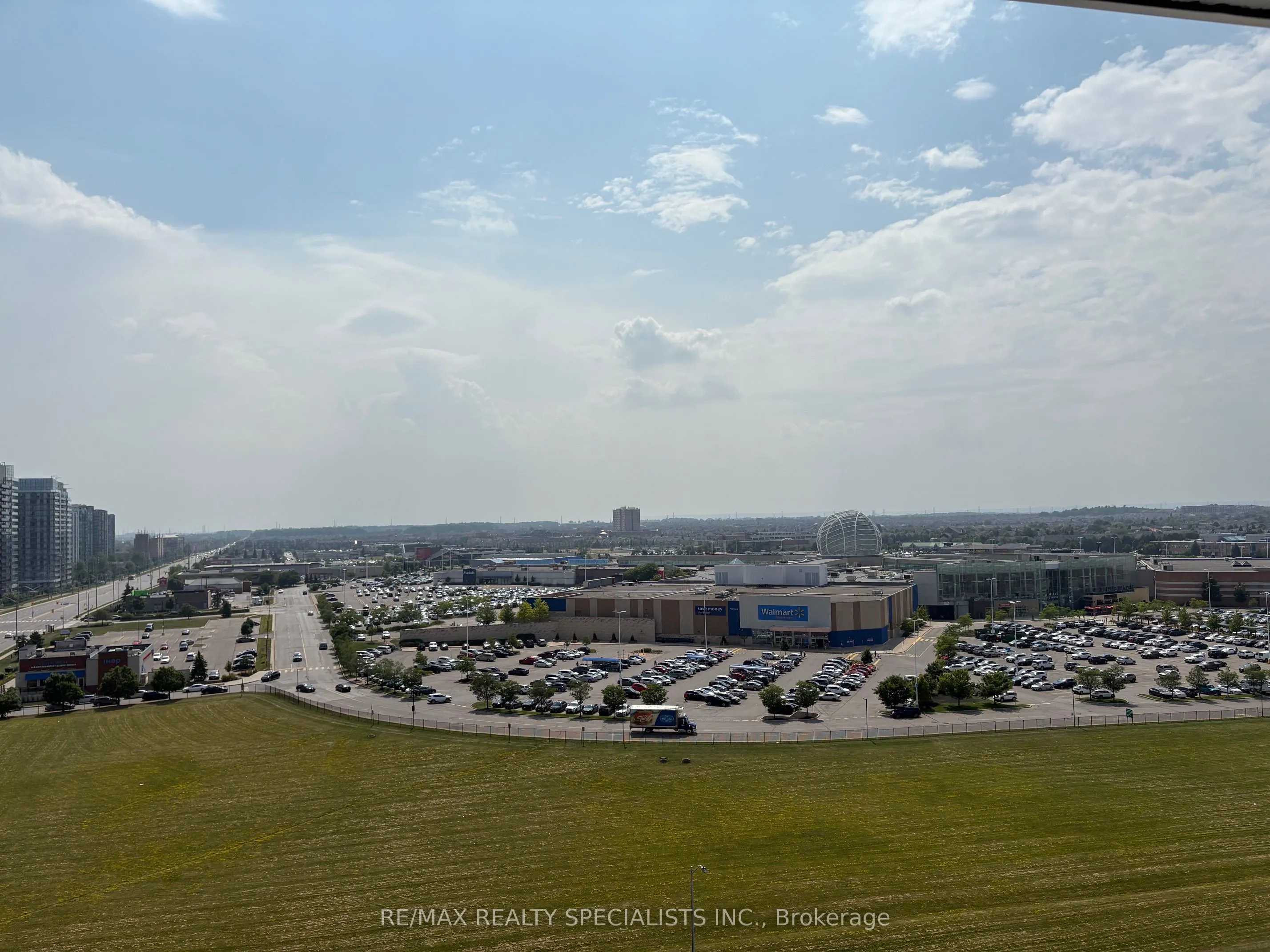 2485 Eglinton Avenue W, #1322