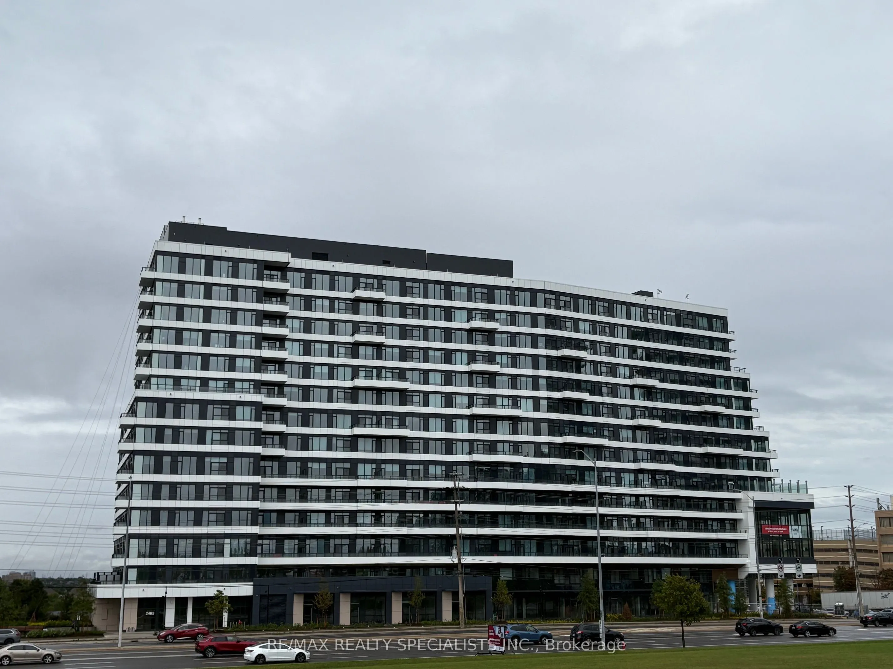 2485 Eglinton Avenue W, #1322