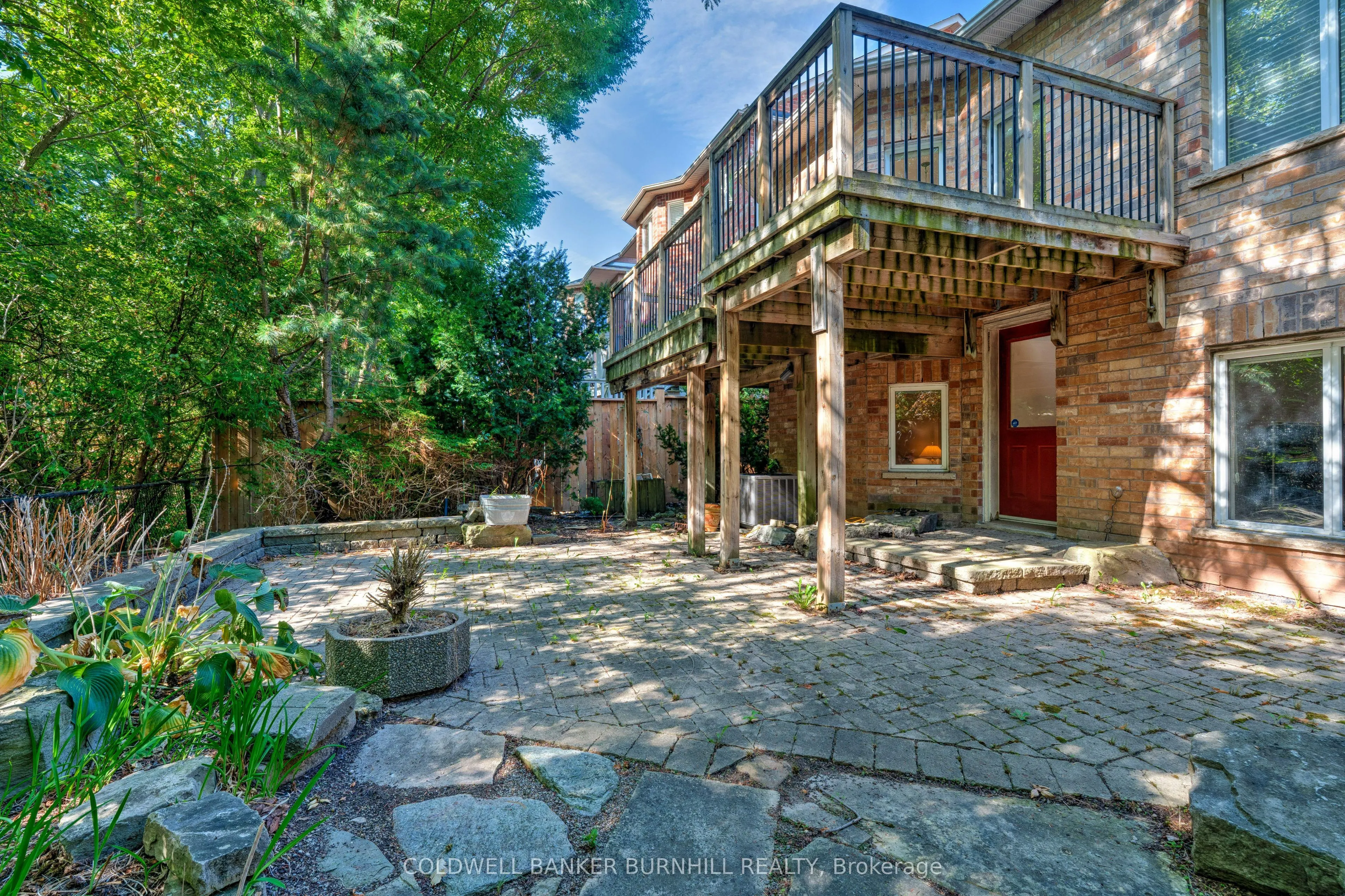 2500 WESTOAK TRAILS Boulevard