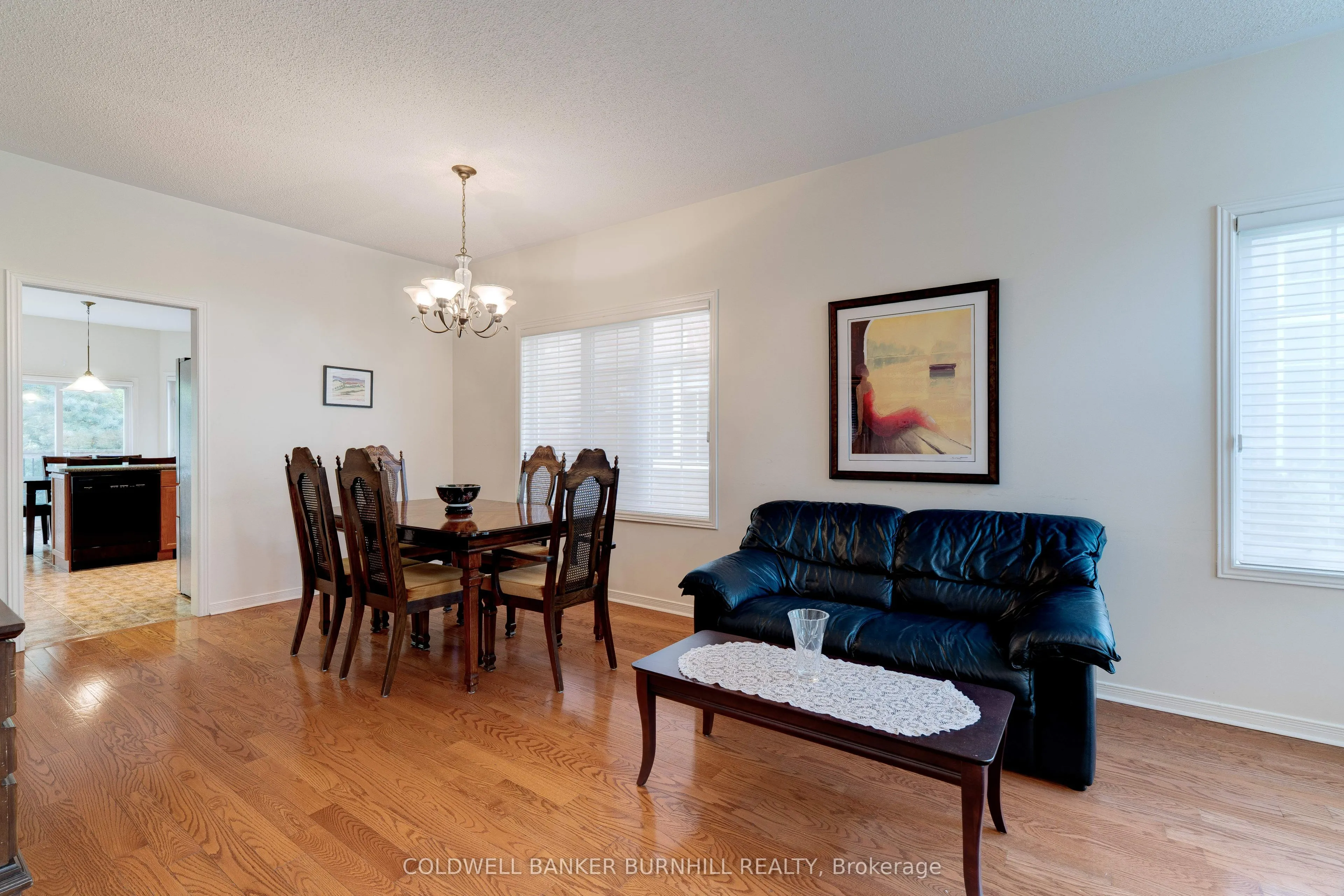 2500 WESTOAK TRAILS Boulevard