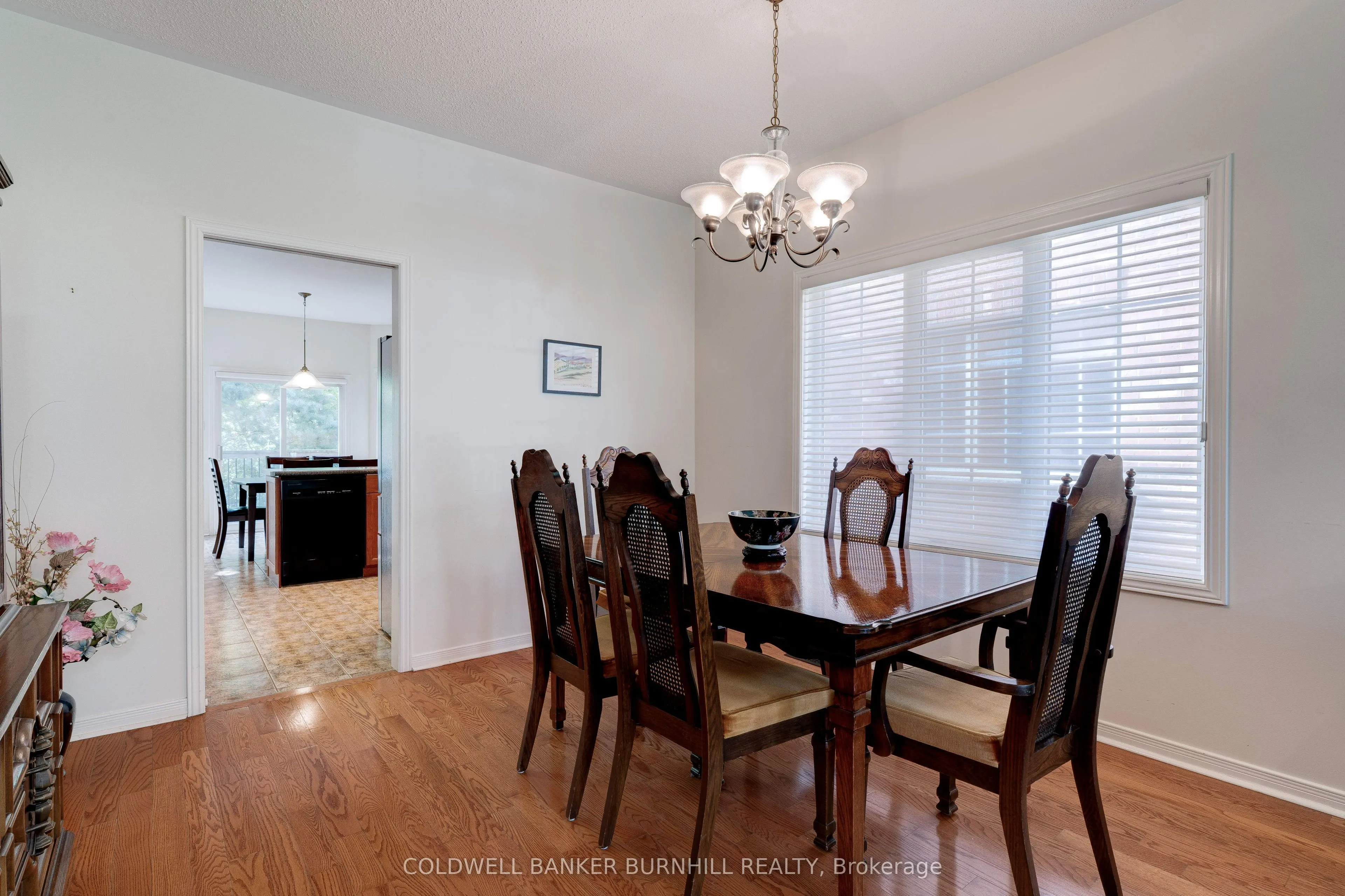 2500 WESTOAK TRAILS Boulevard