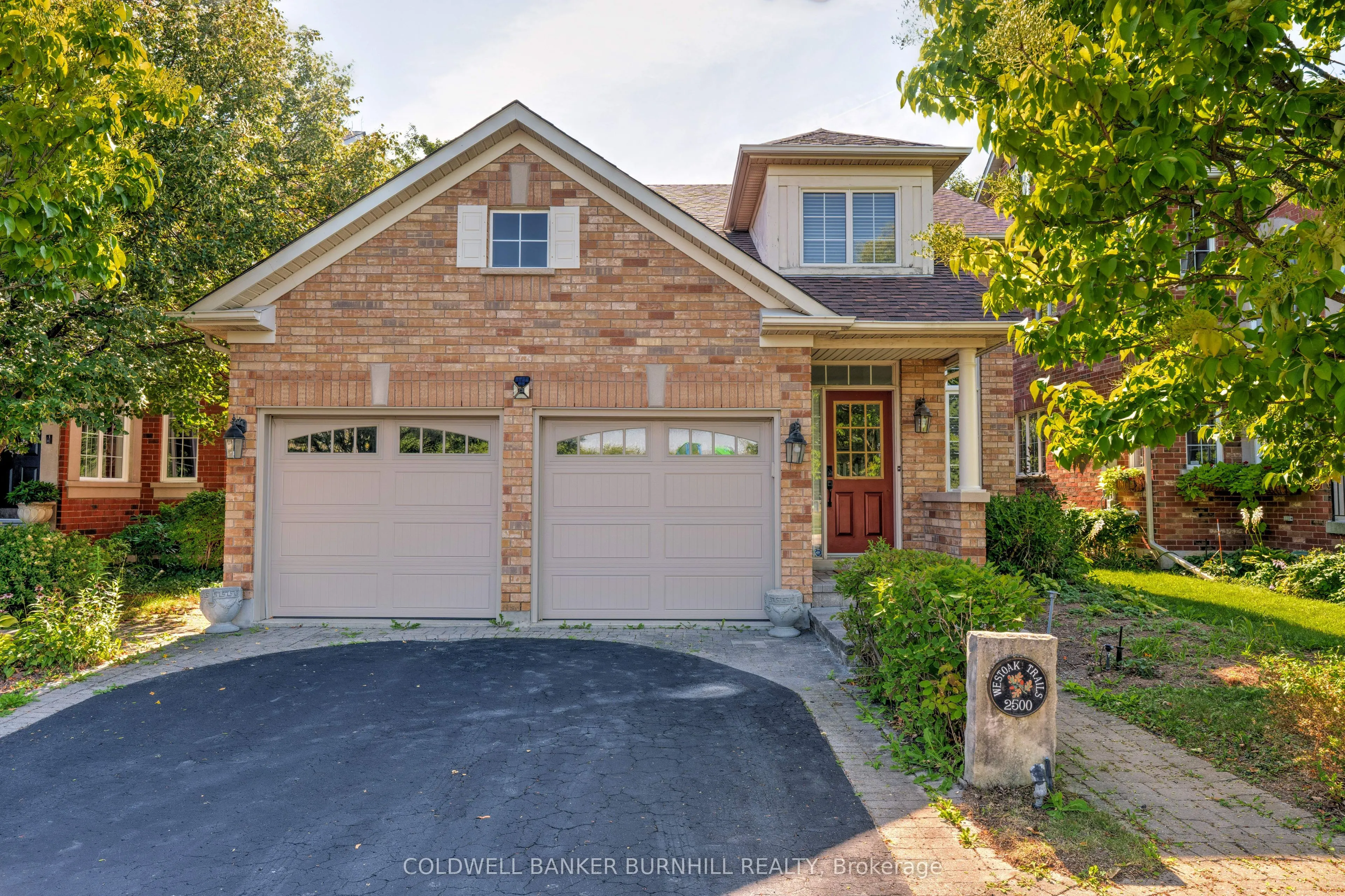 2500 WESTOAK TRAILS Boulevard