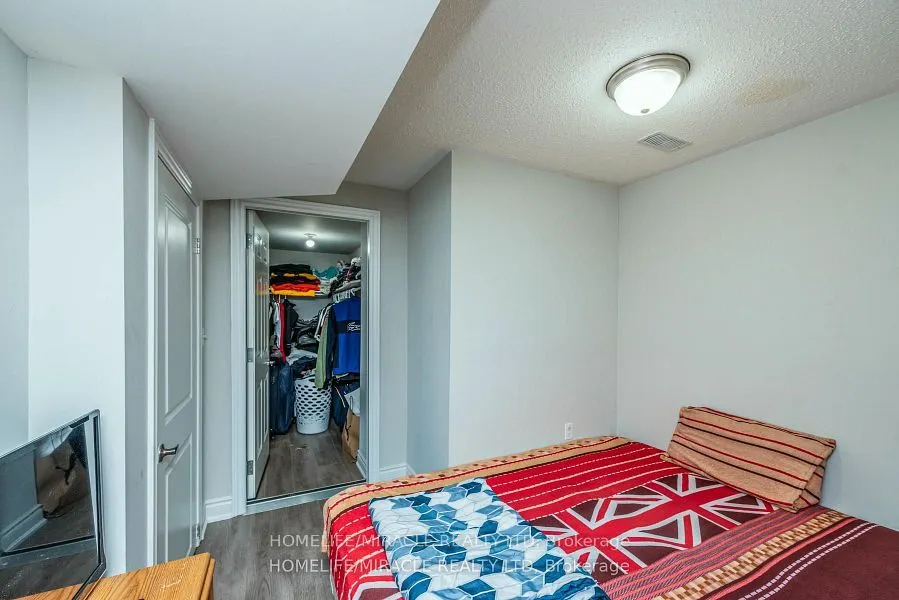 47 Maple Trail Road
