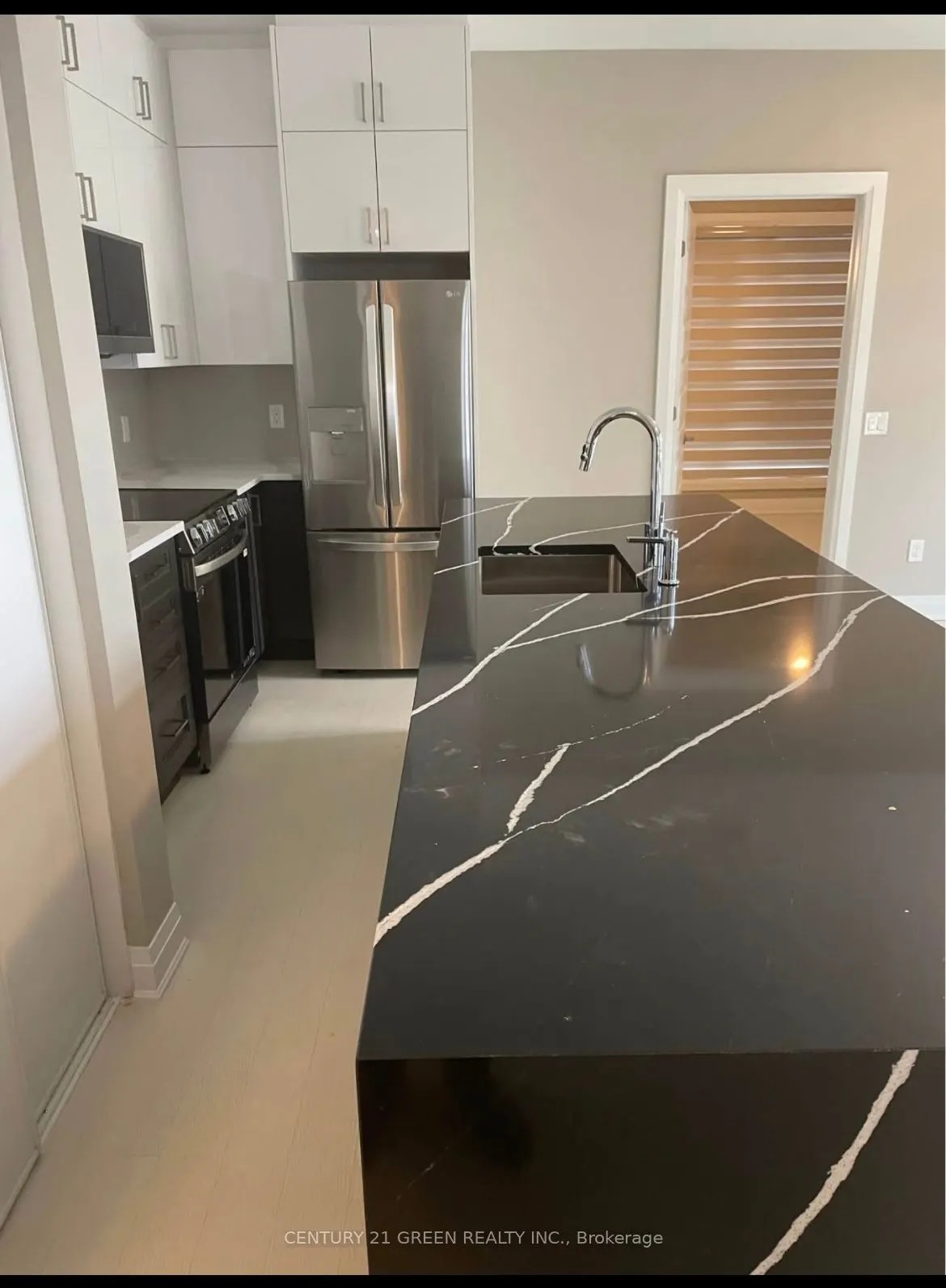 470 Gordon Krantz Avenue, #106