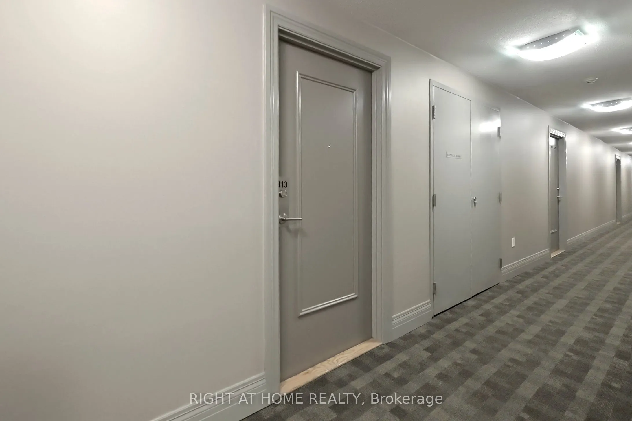 61 Heintzman Street, #413