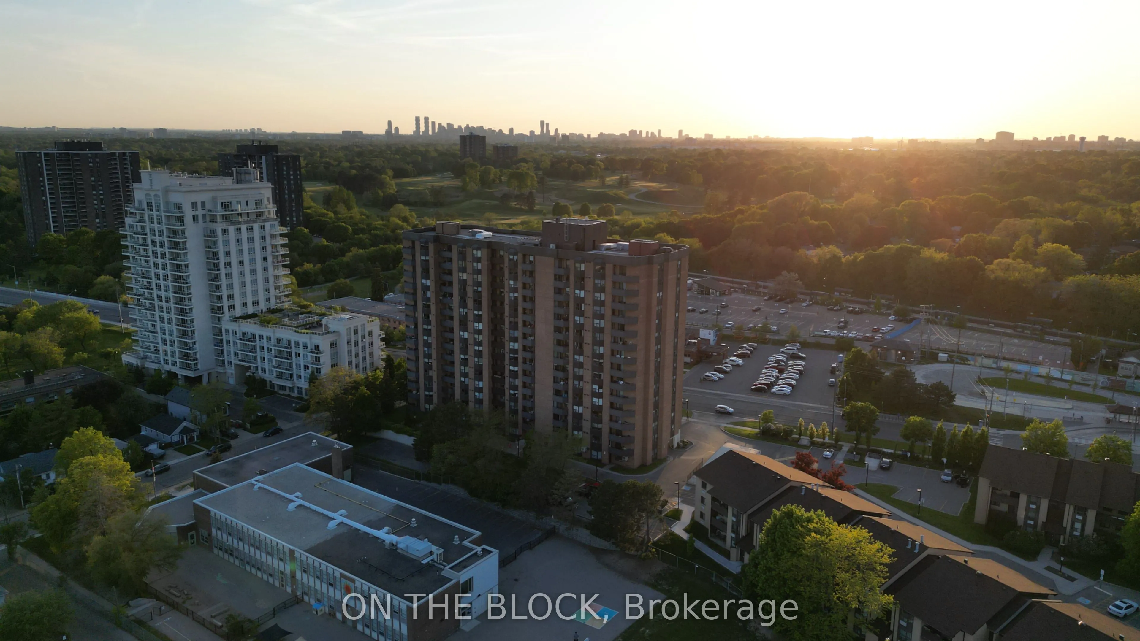 3845 Lake Shore Boulevard W, #506