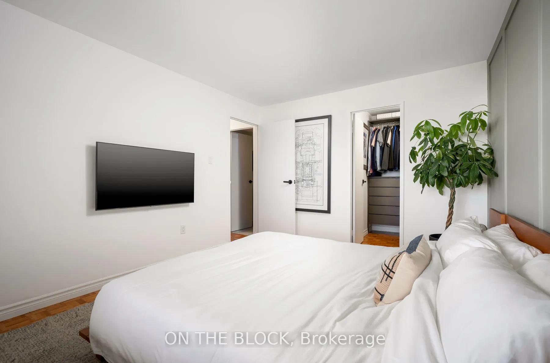 3845 Lake Shore Boulevard W, #506