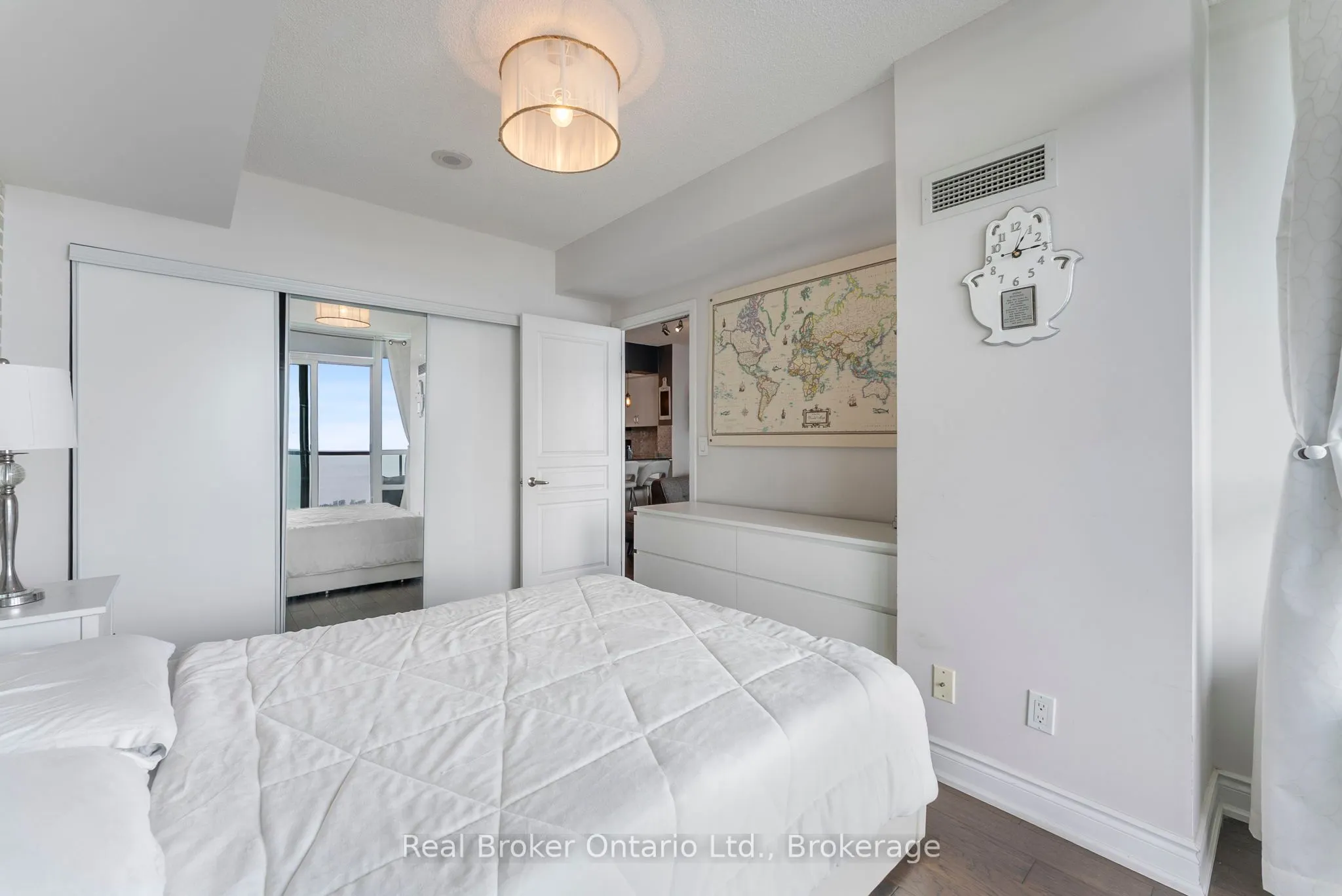 2240 Lakeshore Boulevard W, #2901