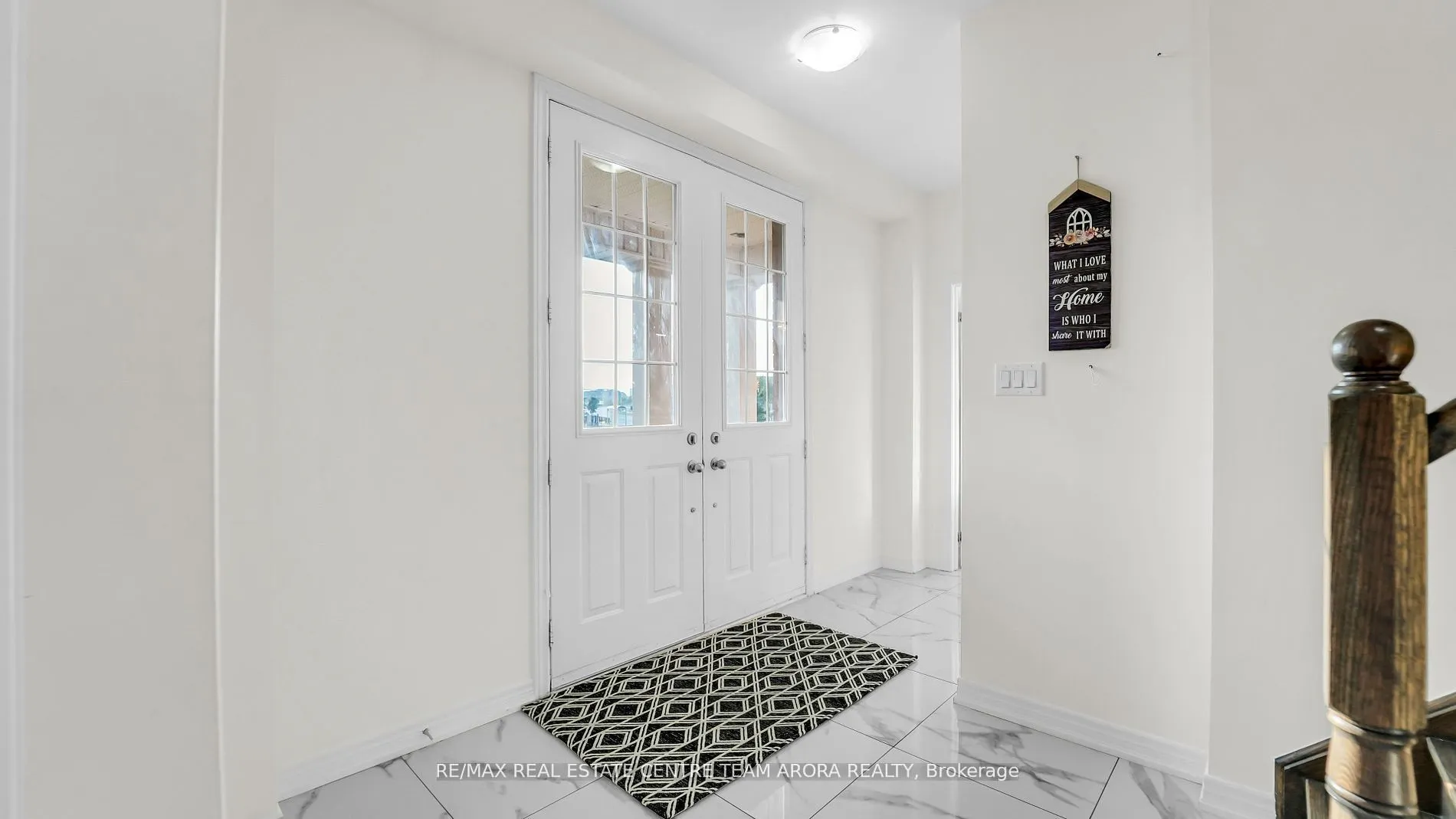 33 Dunley Crescent