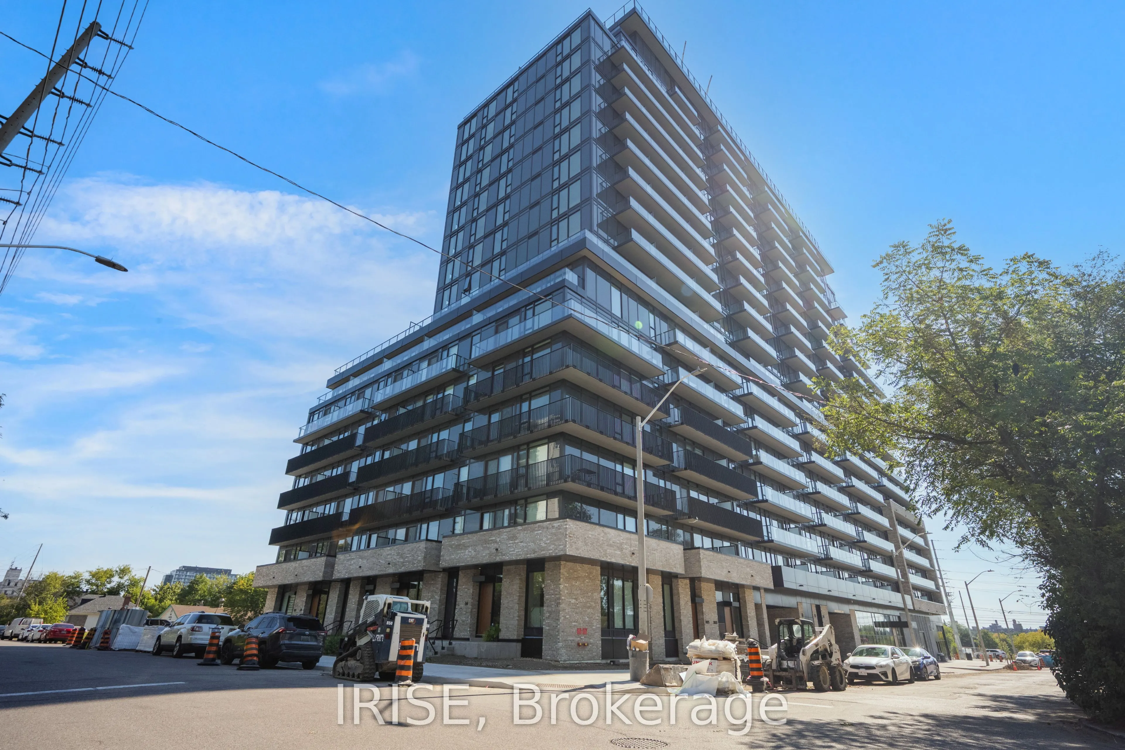 3009 Novar Road N, #1417