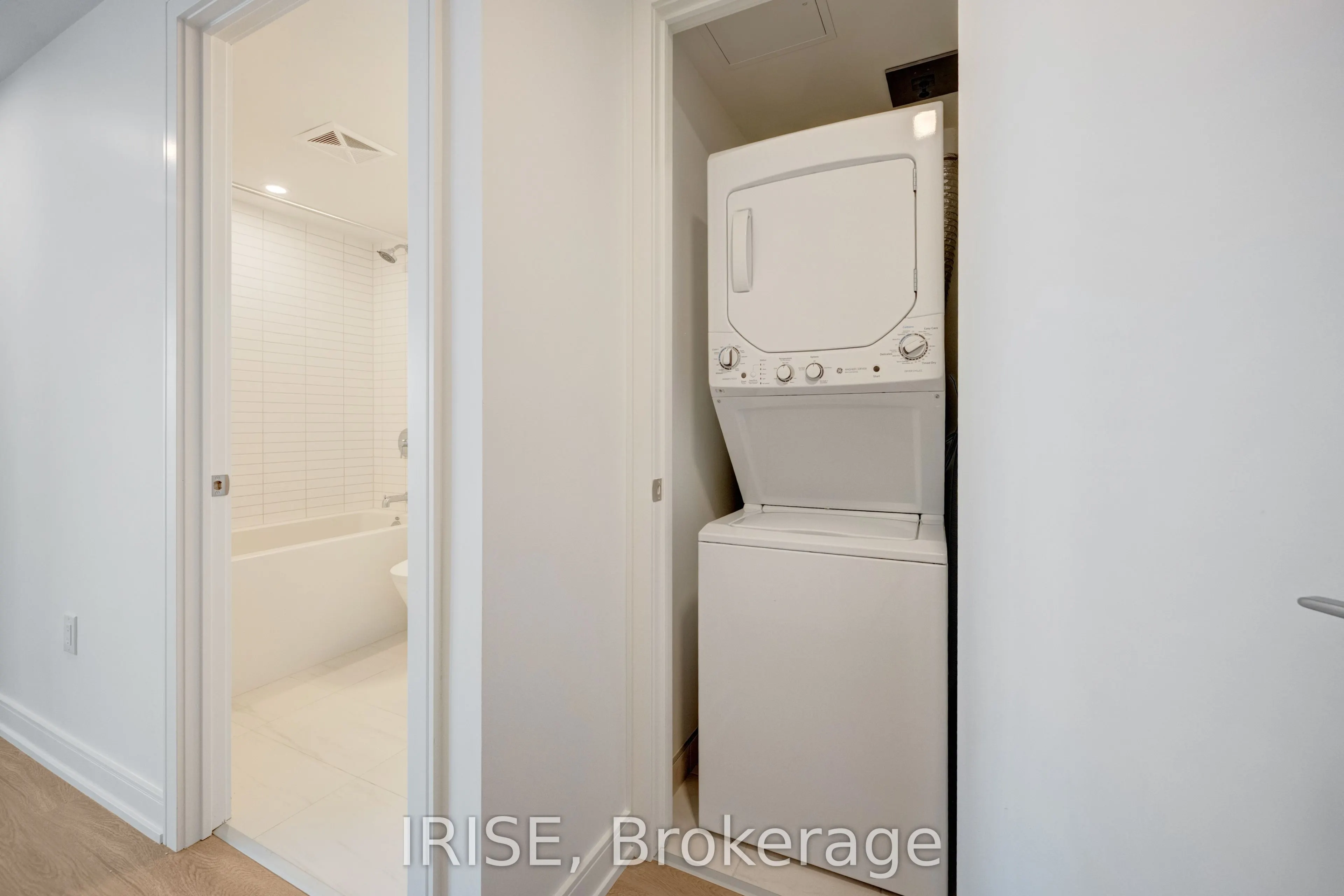 3009 Novar Road N, #1417