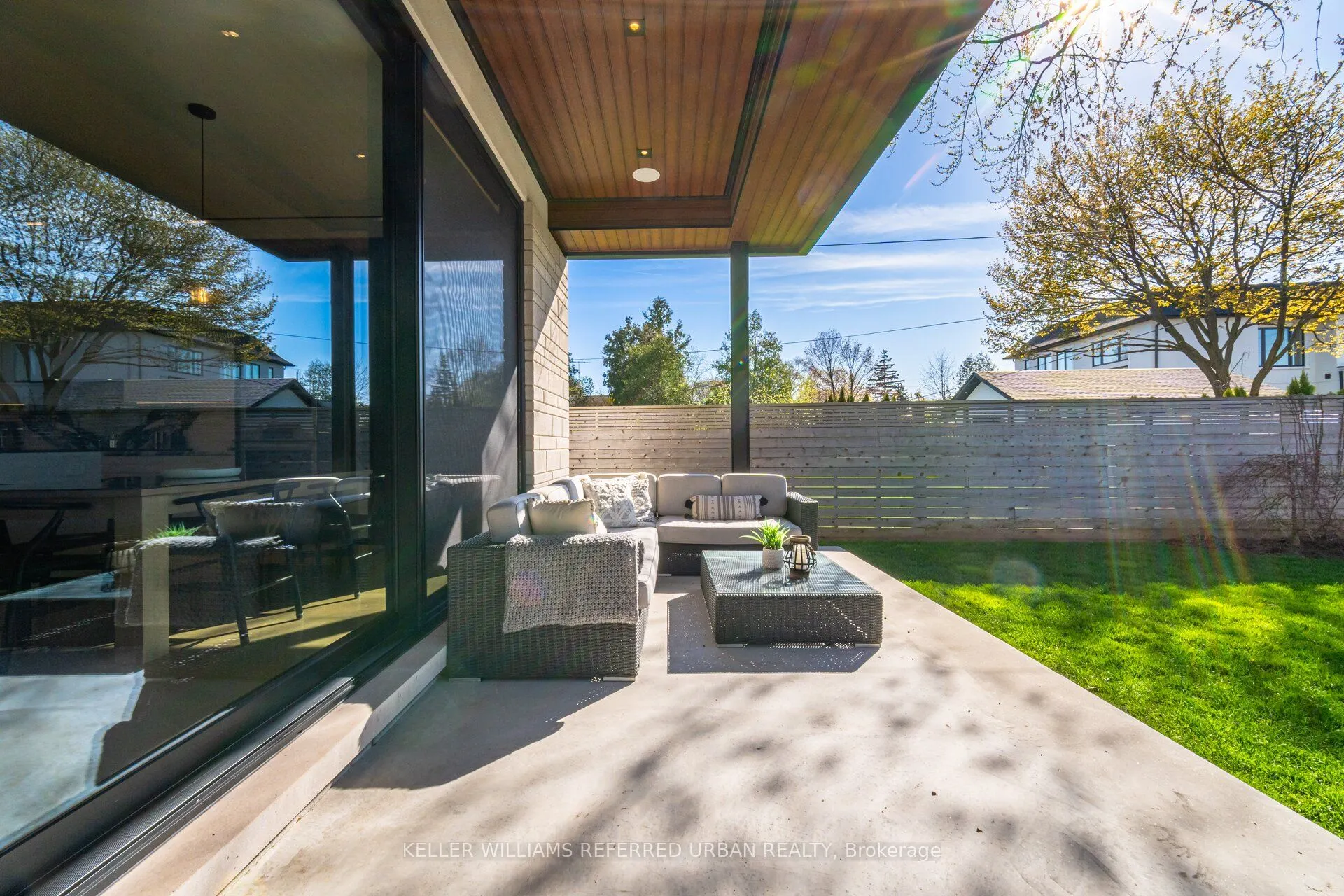 1337 Waverly Avenue