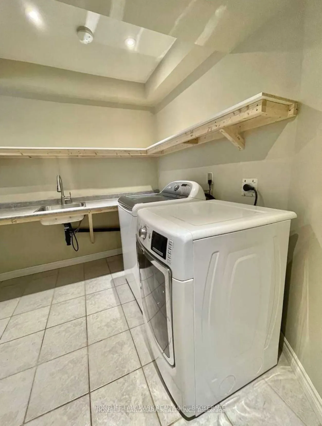 25 Edgemont Drive, #Bsmt
