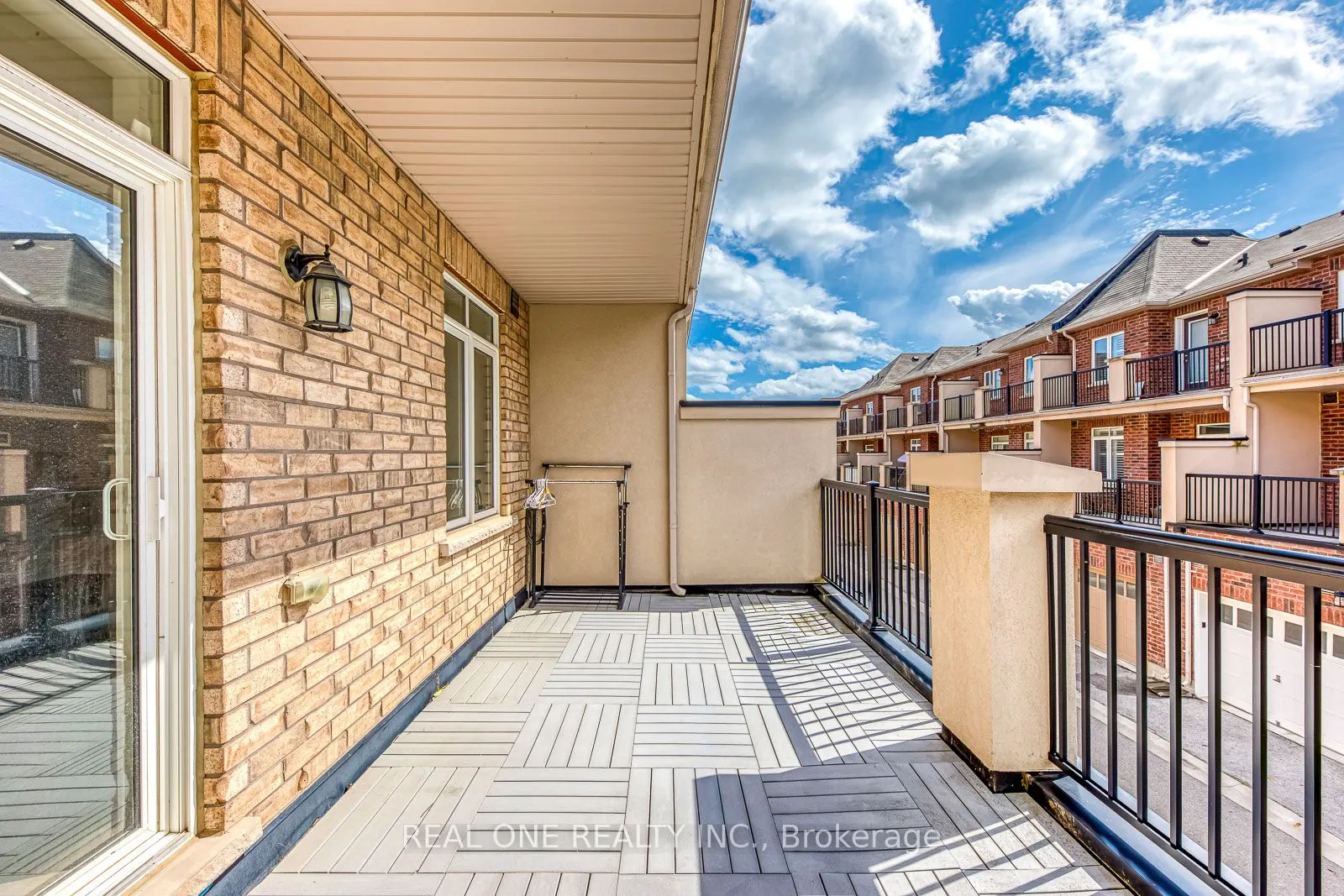 3084 Eberly Woods Drive