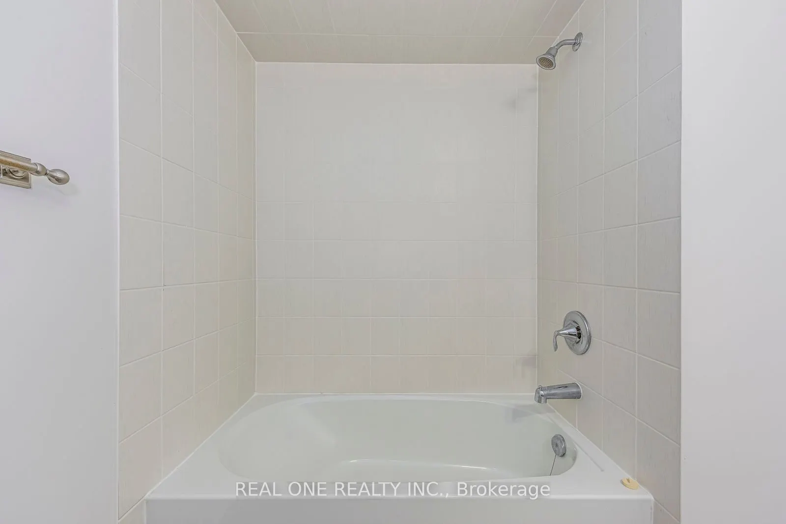 3084 Eberly Woods Drive