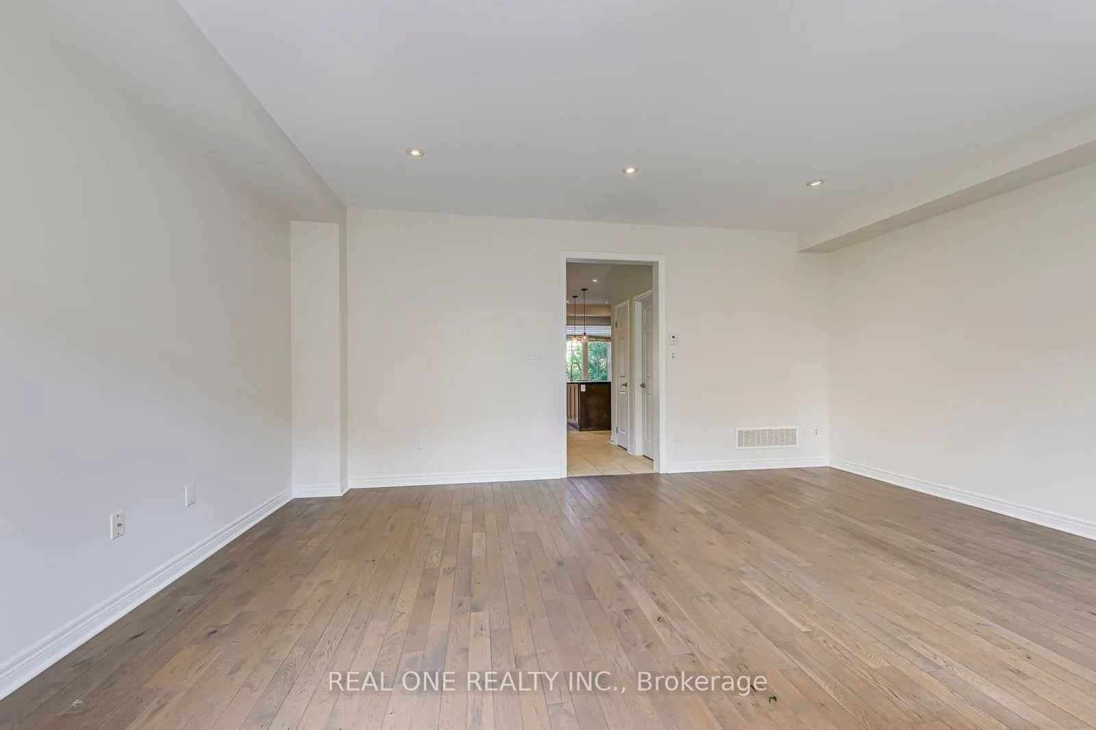 3084 Eberly Woods Drive