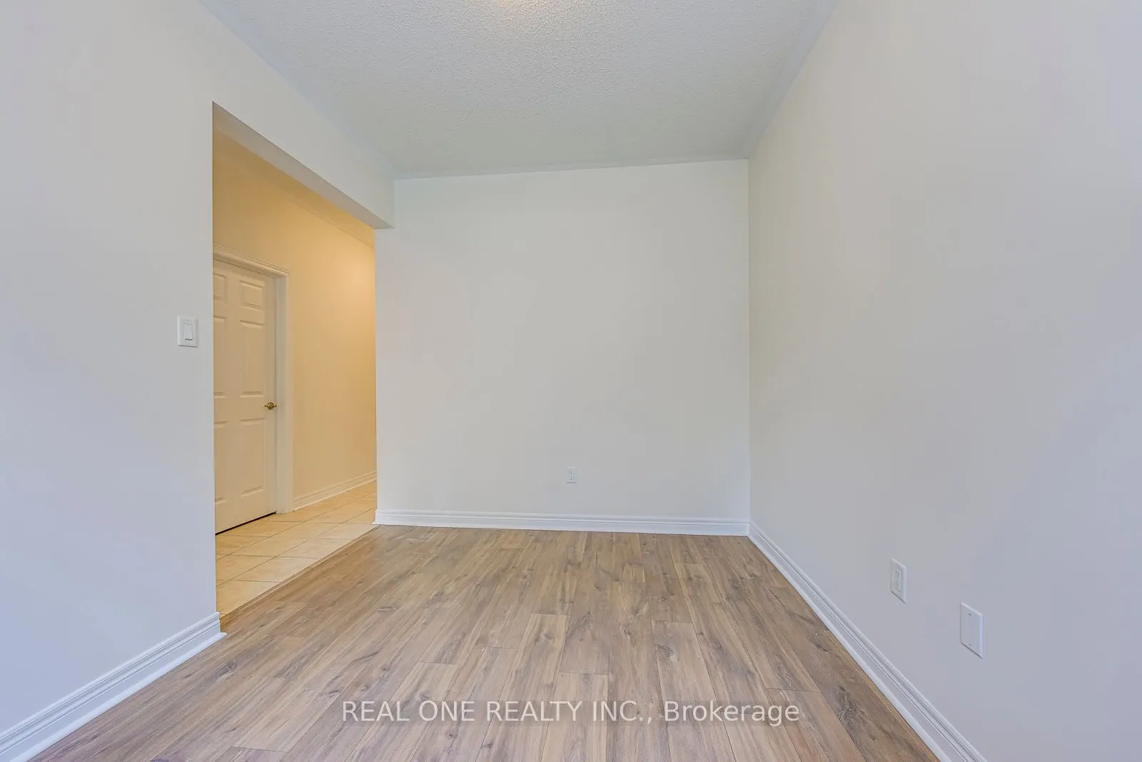 3084 Eberly Woods Drive