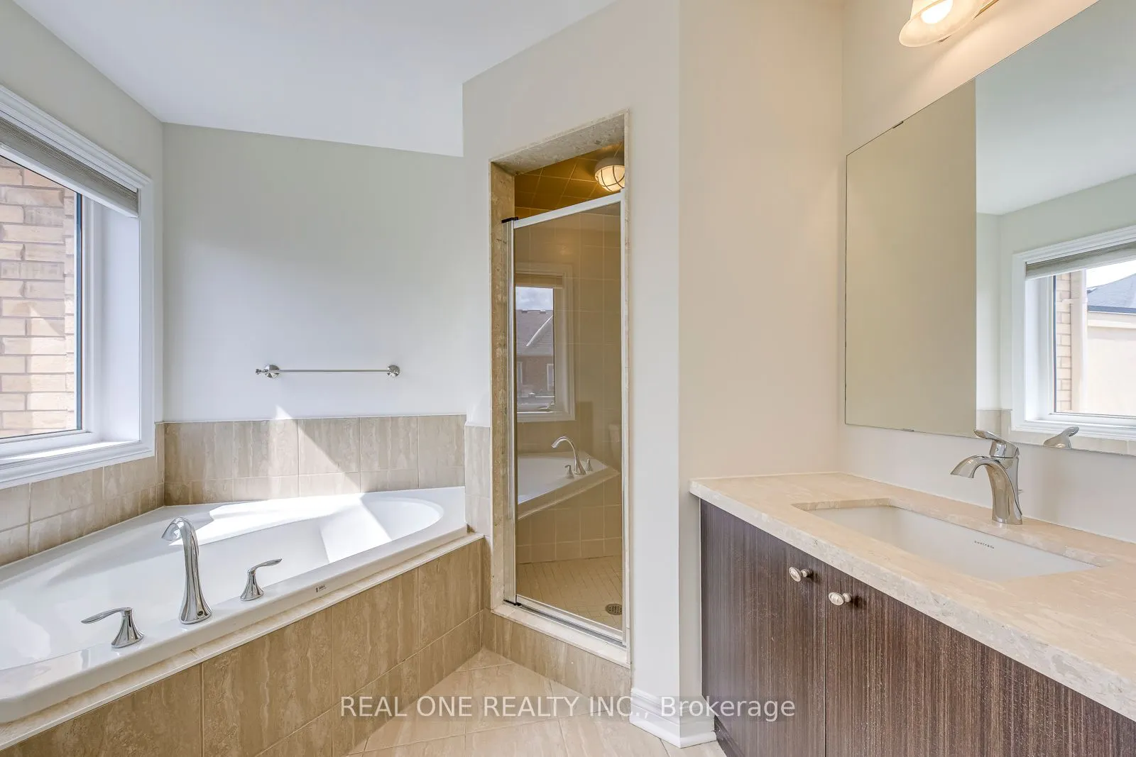 3084 Eberly Woods Drive