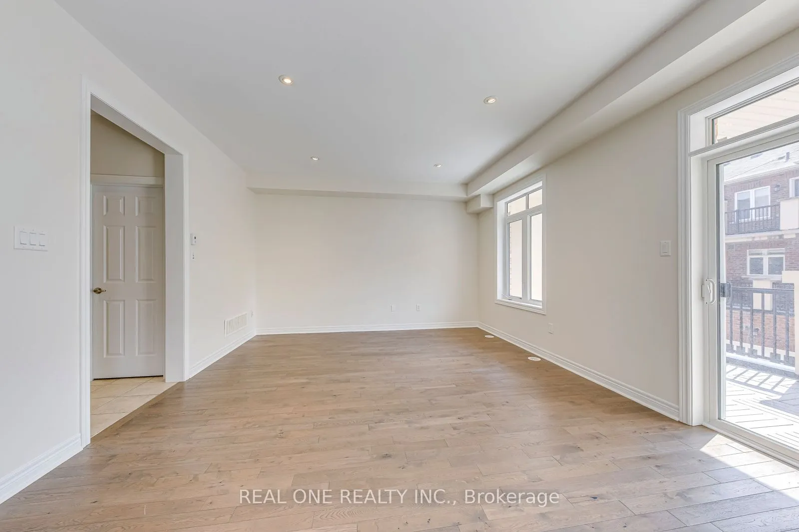 3084 Eberly Woods Drive