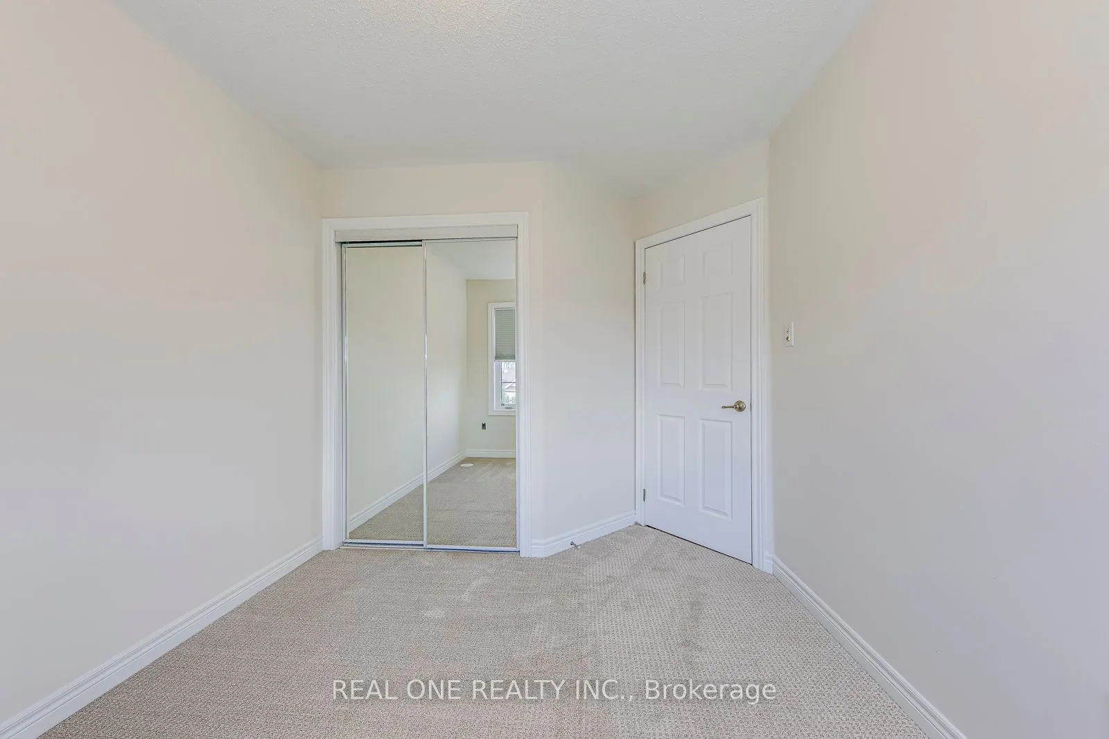 3084 Eberly Woods Drive