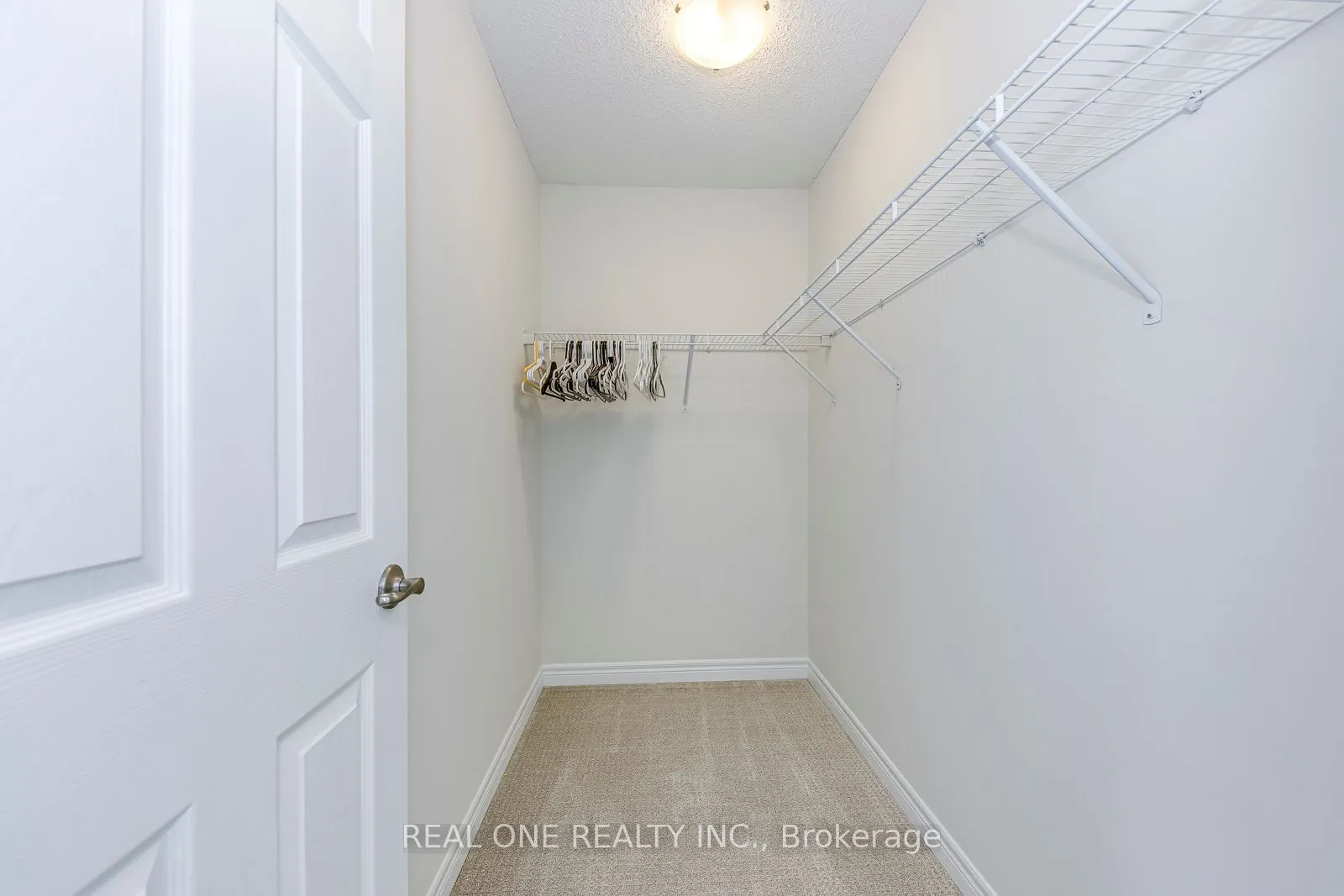 3084 Eberly Woods Drive