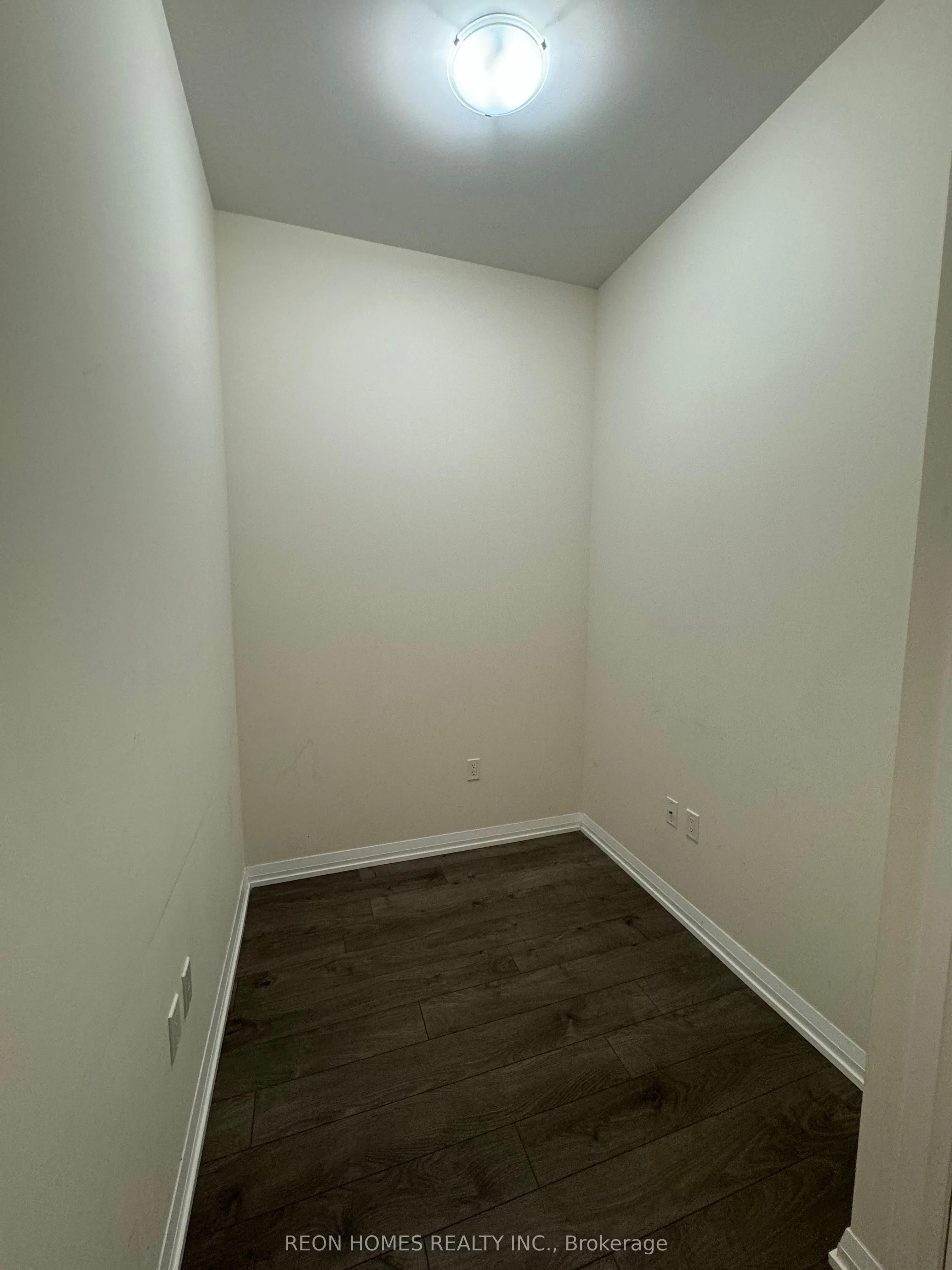 35 Watergarden Drive, #114