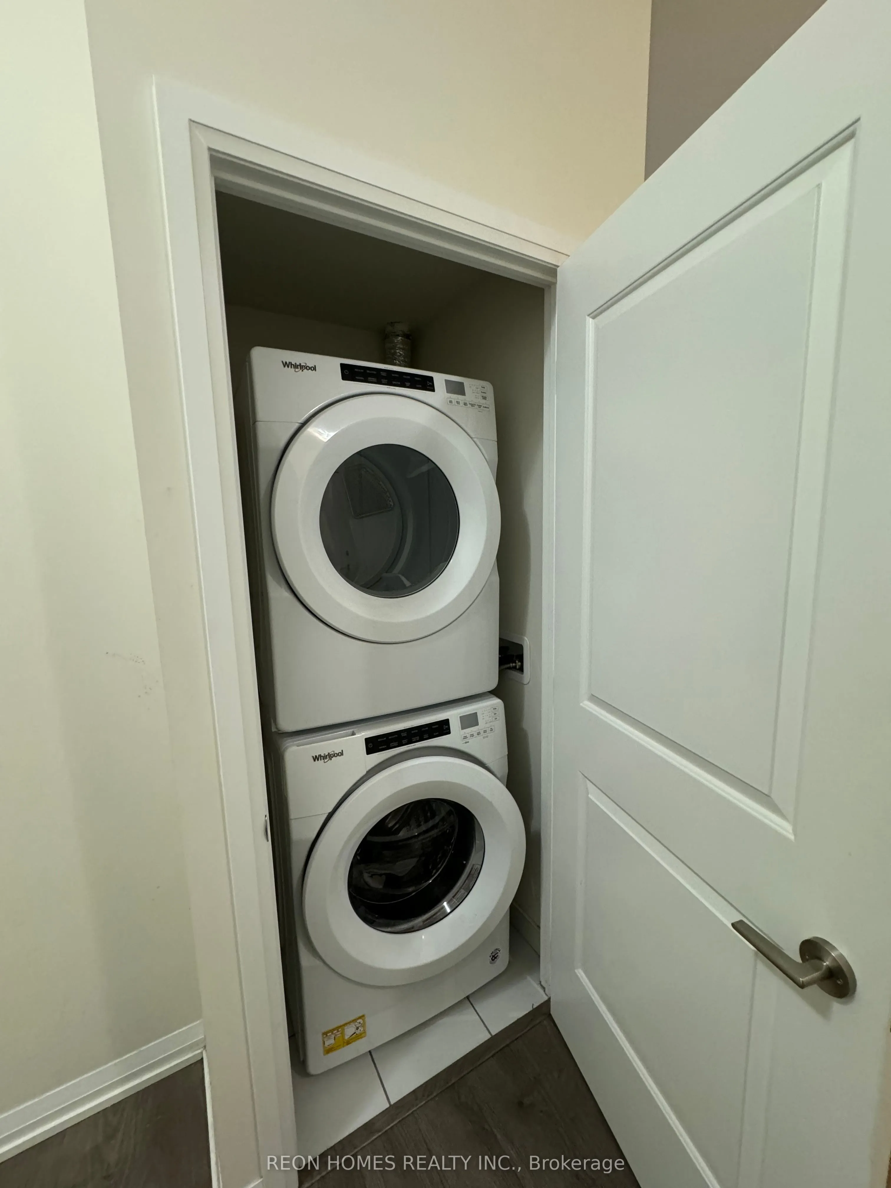 35 Watergarden Drive, #114