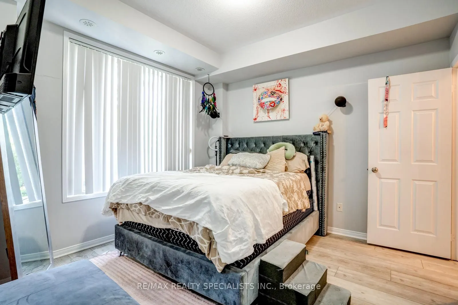 5650 Winston Churchill Boulevard, #22