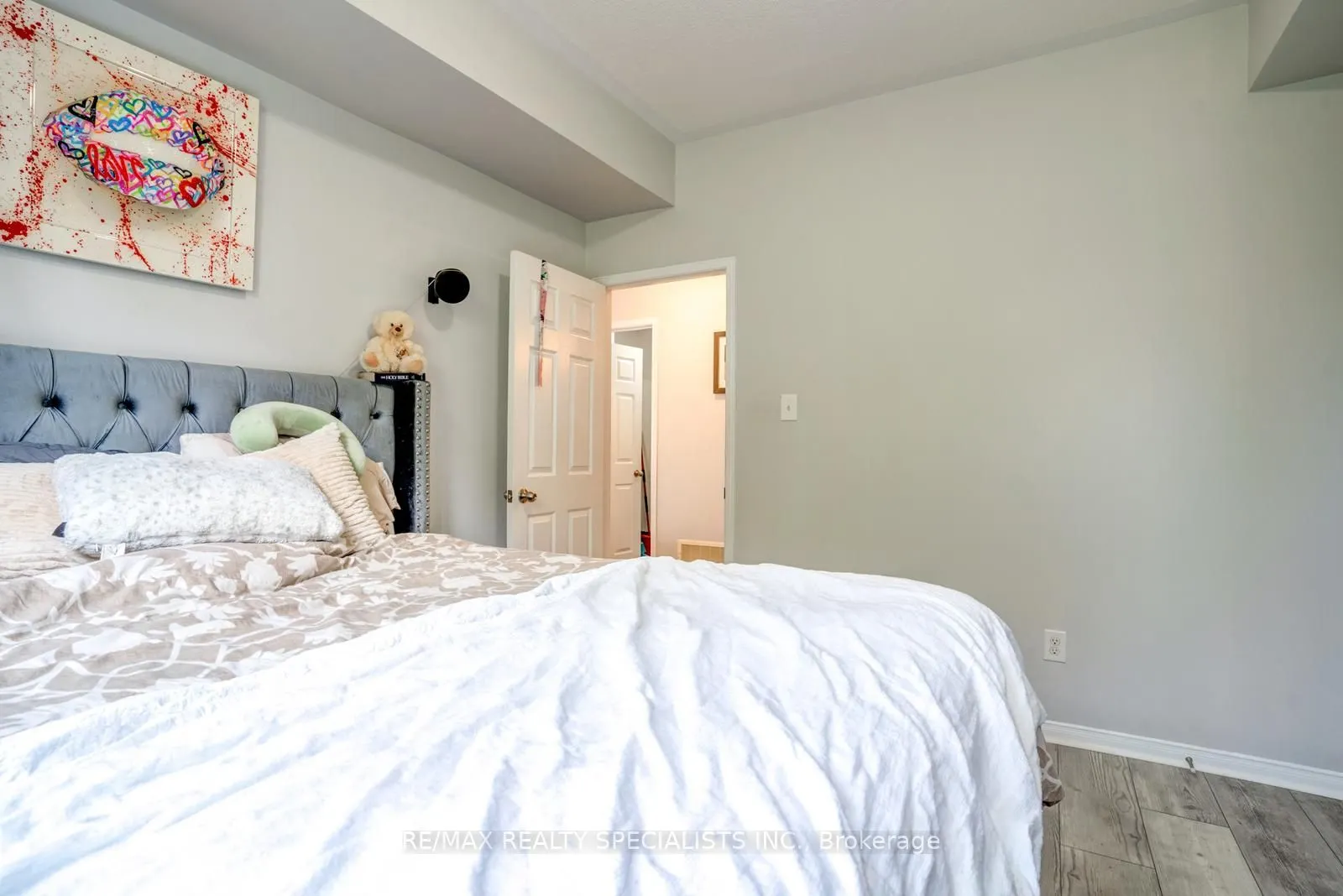 5650 Winston Churchill Boulevard, #22