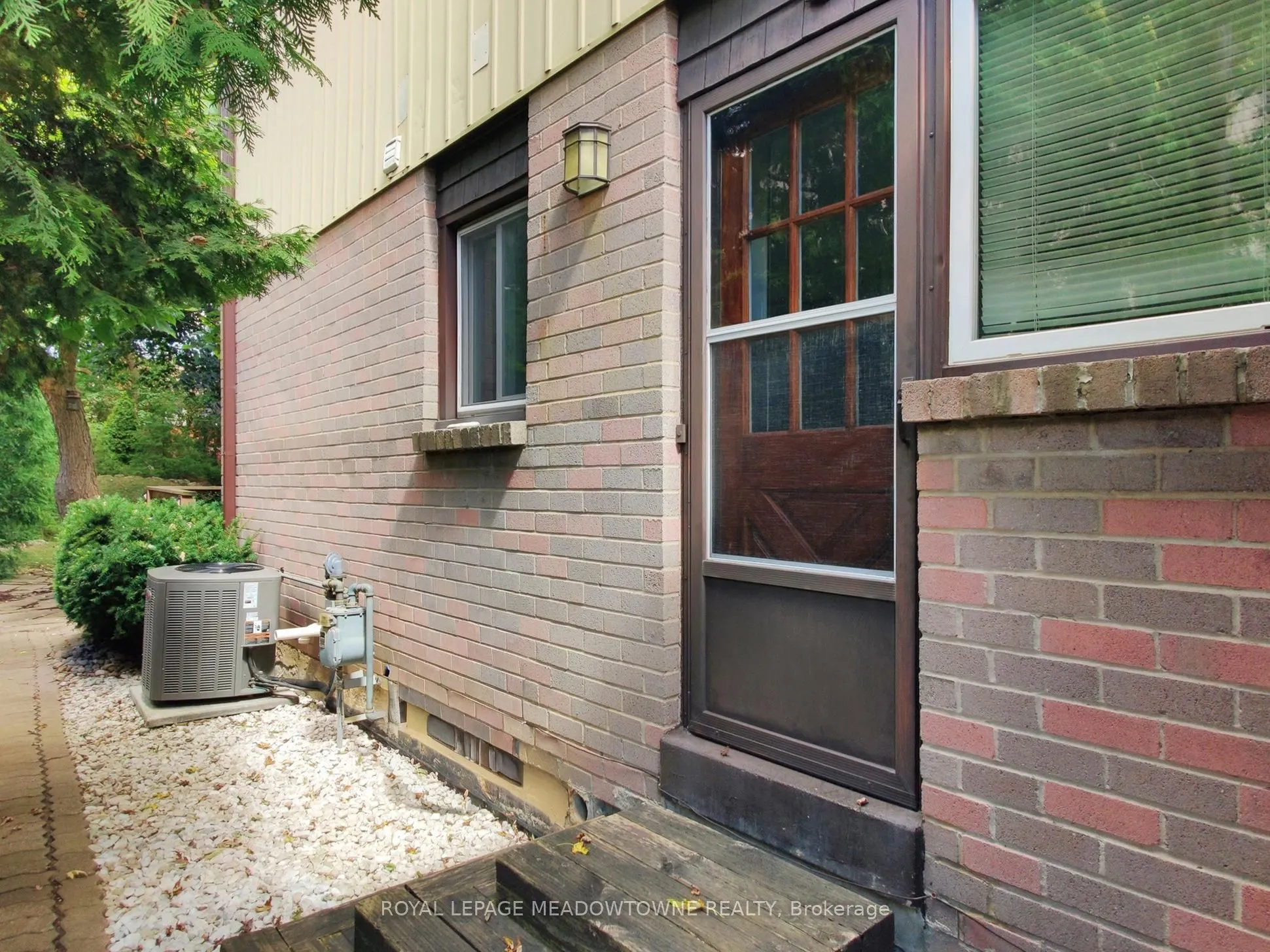 12 Wesleyan Street, #1